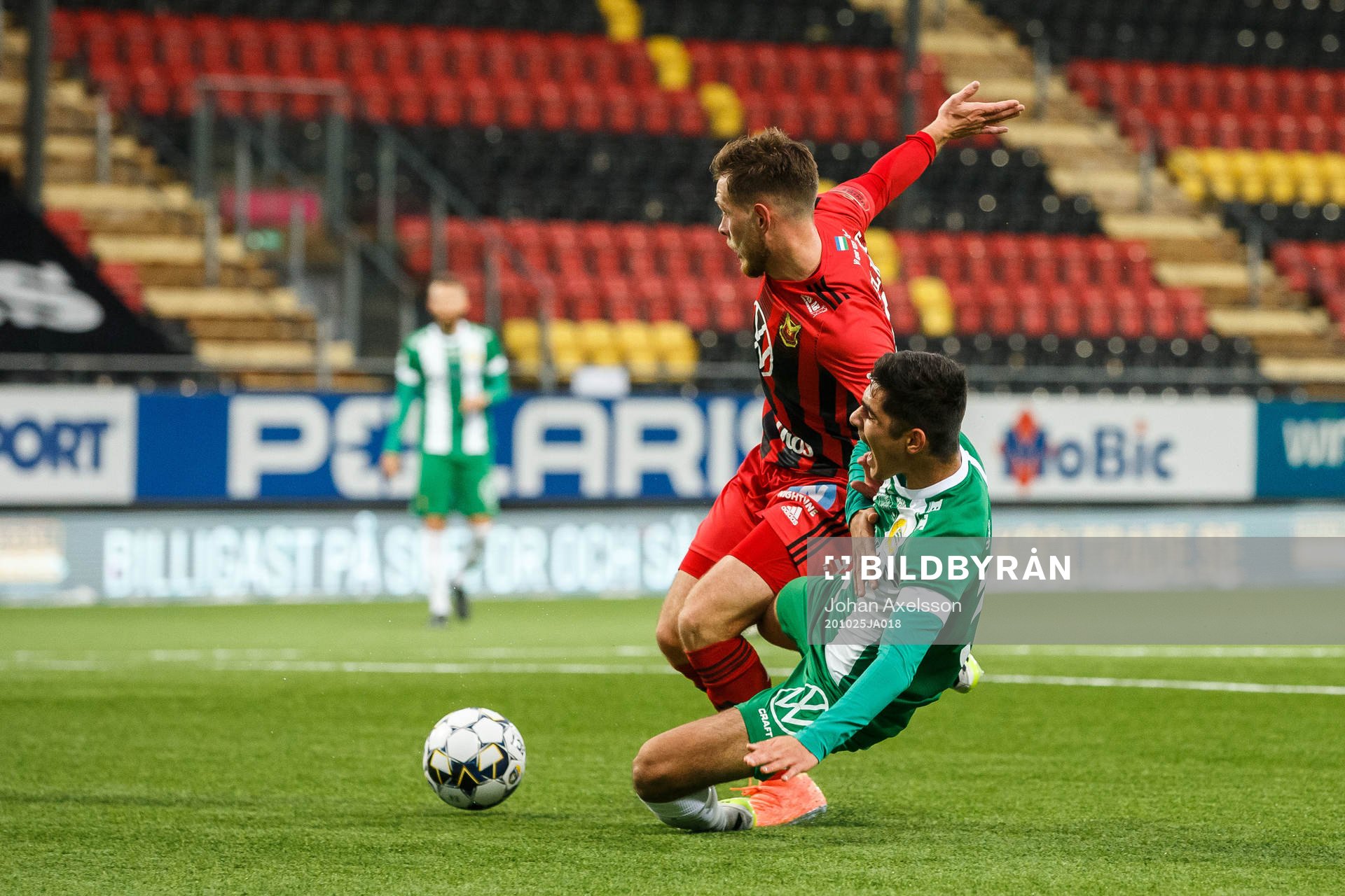 Hammarbys Aimar Sher och Östersunds Charlie Colkett