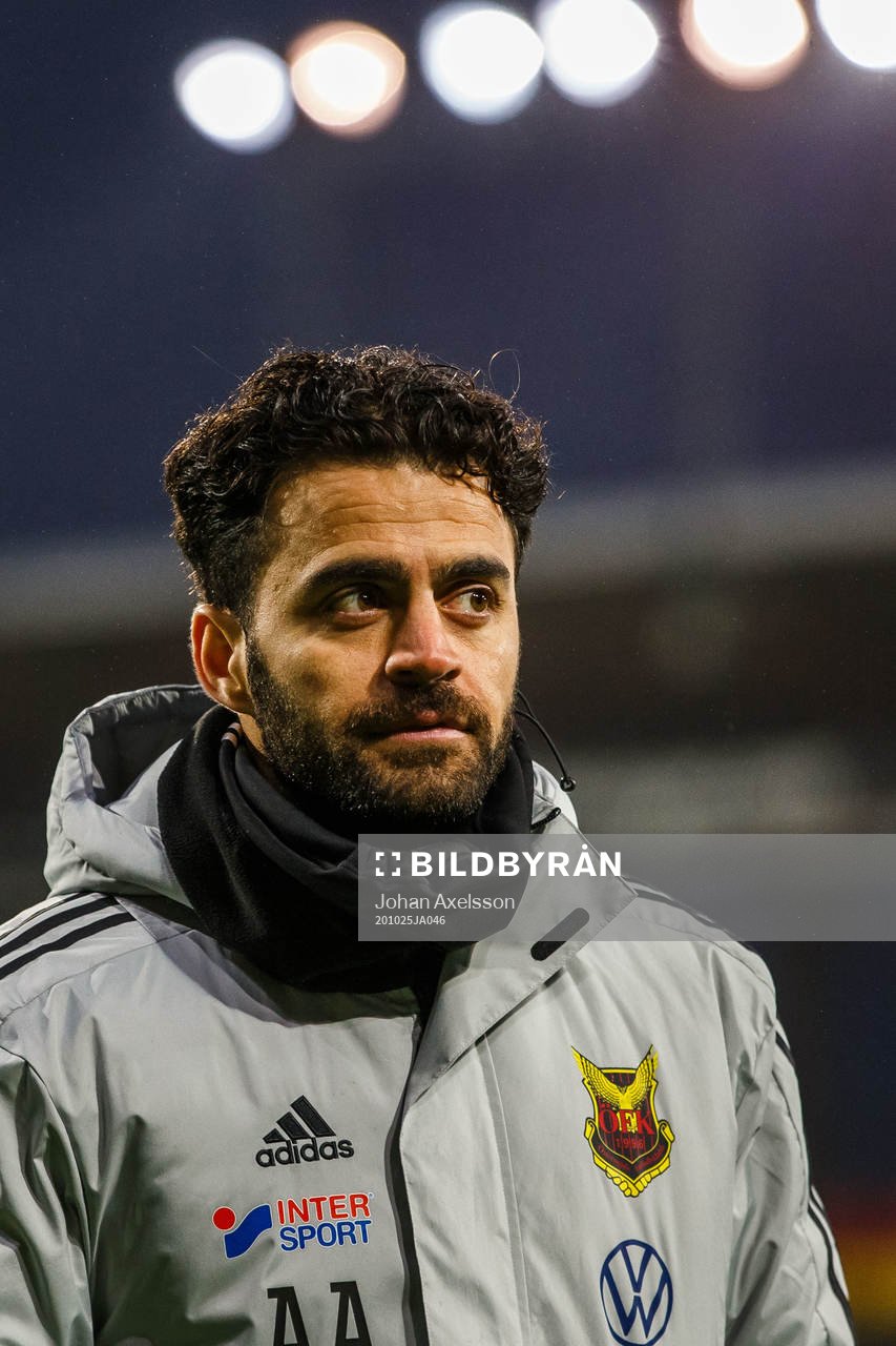 Östersunds  assisterande tränare Amir Azrafshan