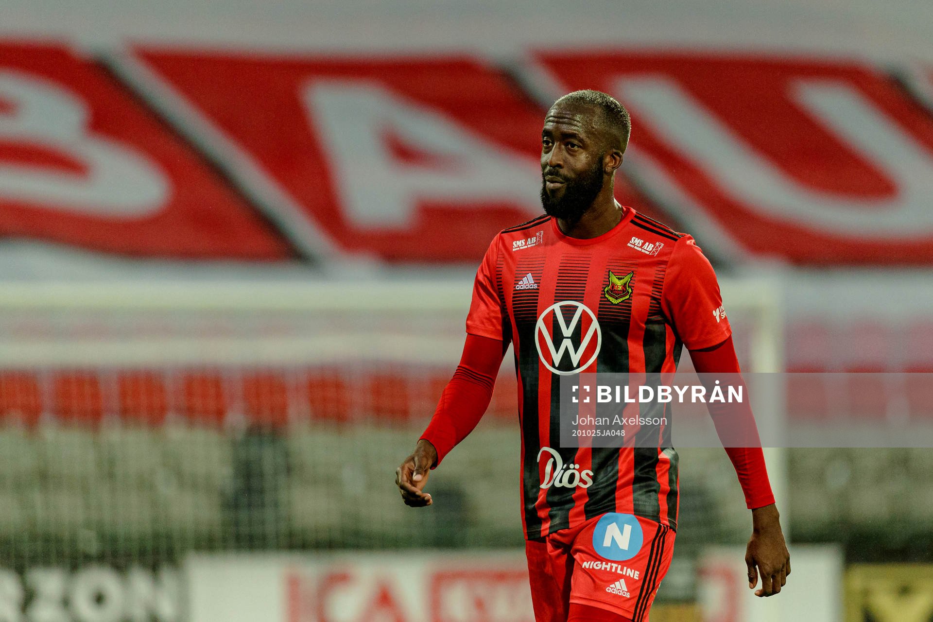 Östersunds Ronald Mukiibi deppar
