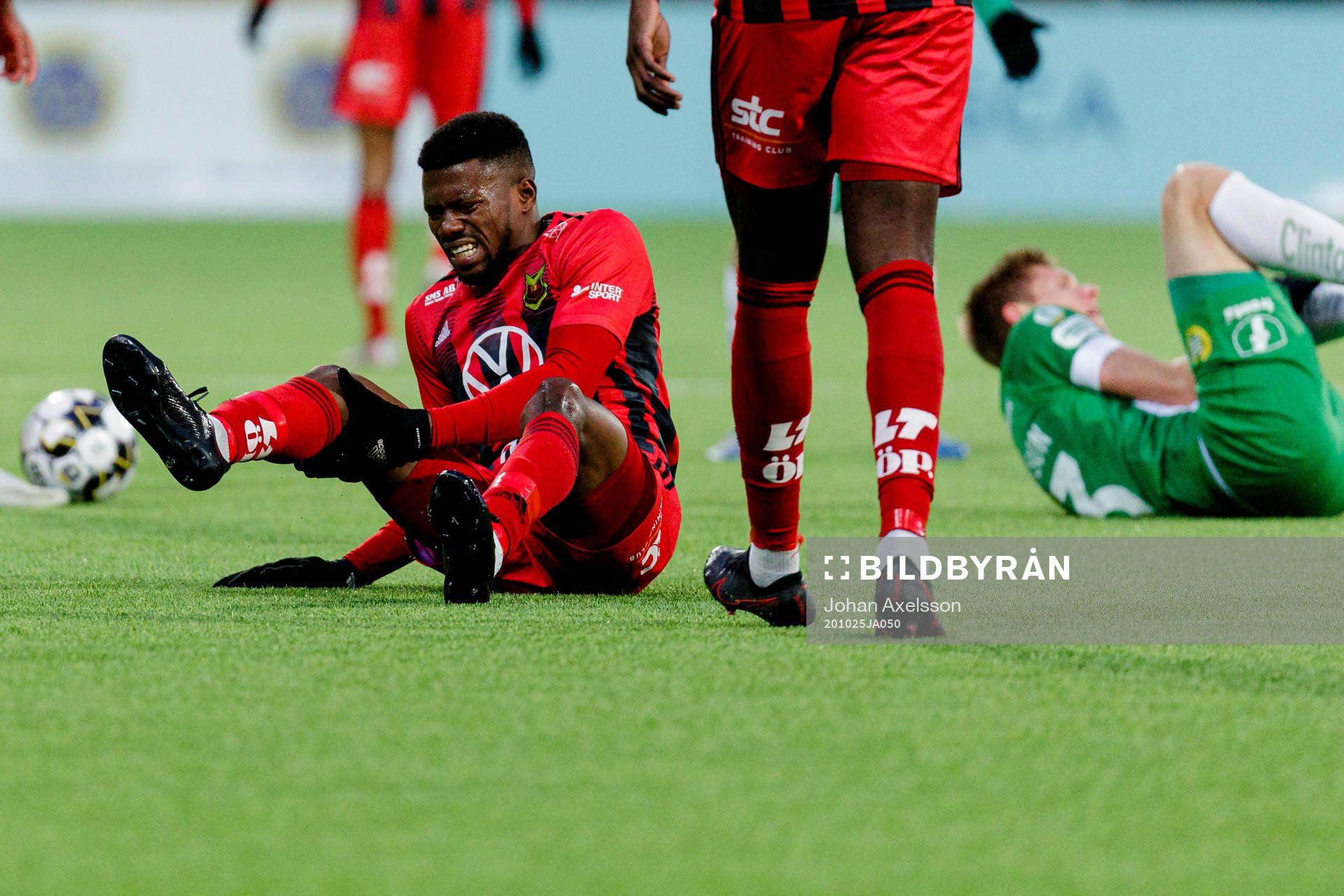 Östersunds Kalpi Wilfried Ouattara har ont