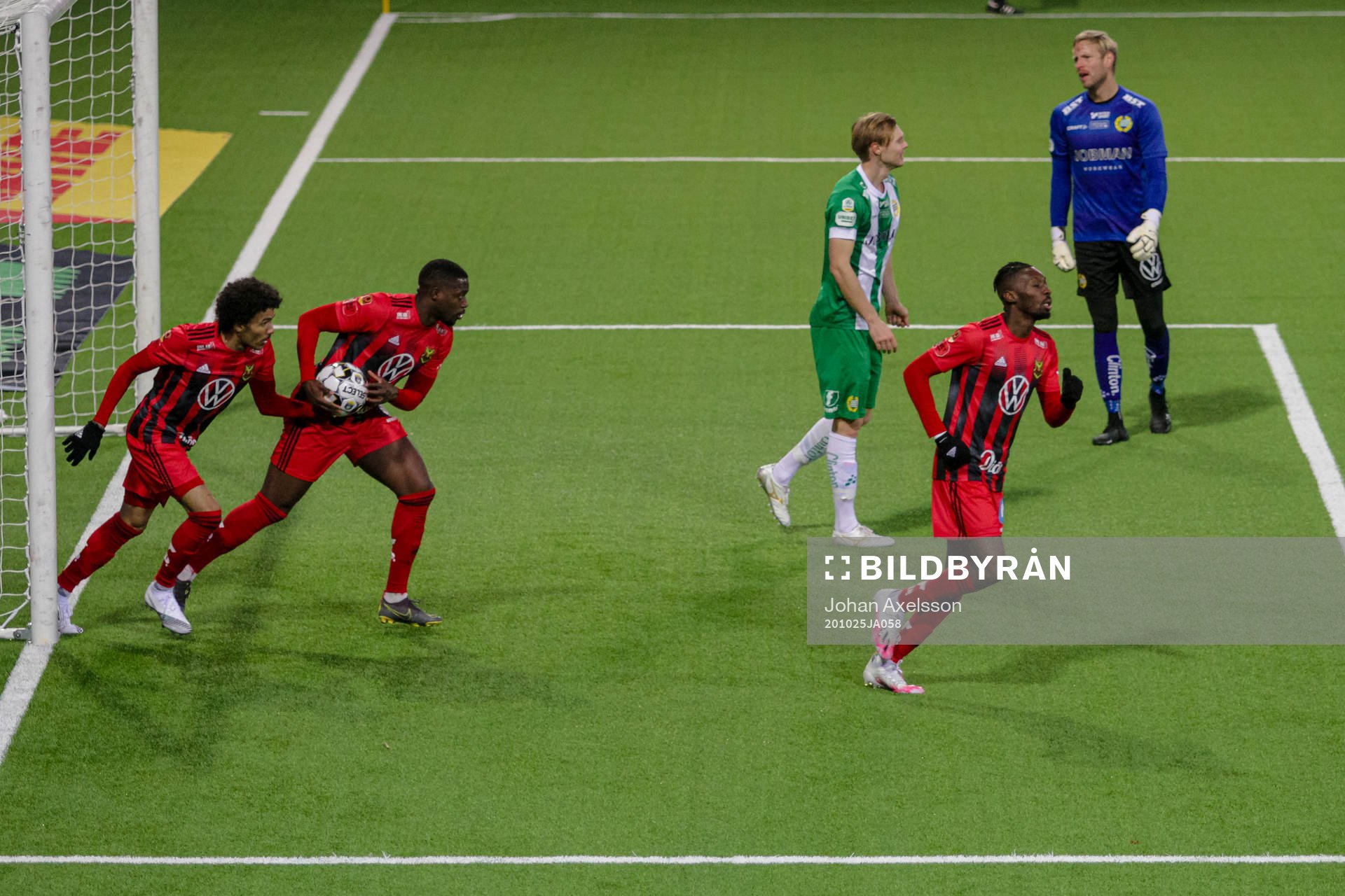 Östersunds Blair Turgott och Jerell Sellars