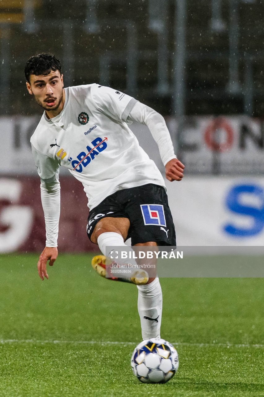 Örebros Deniz Hümmet
