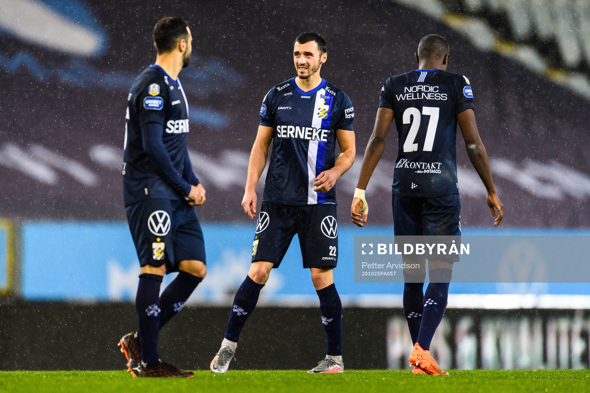 IFK Göteborg Giorgi Kharaishvili med lagkamrater