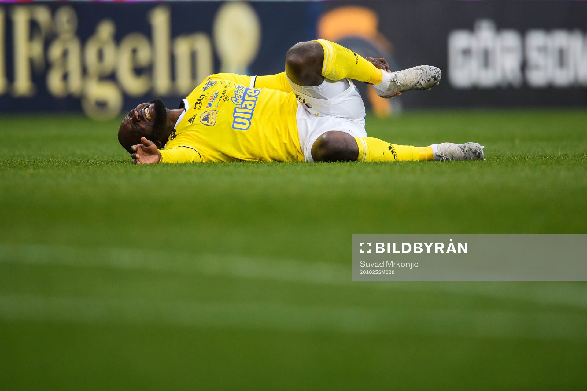 Falkenbergs John Chibuike har ont