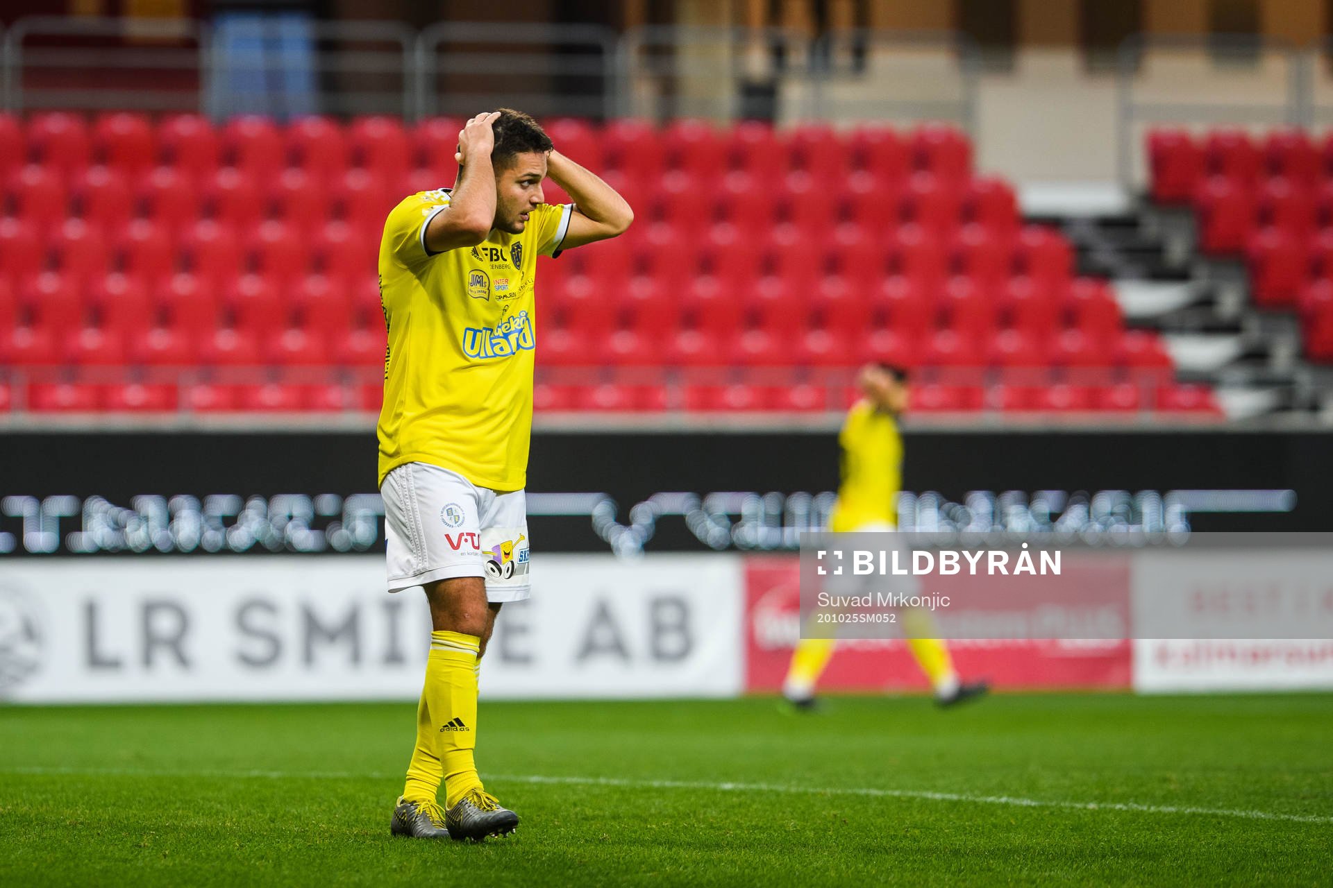 Falkenbergs Edi Sylisufaj deppar
