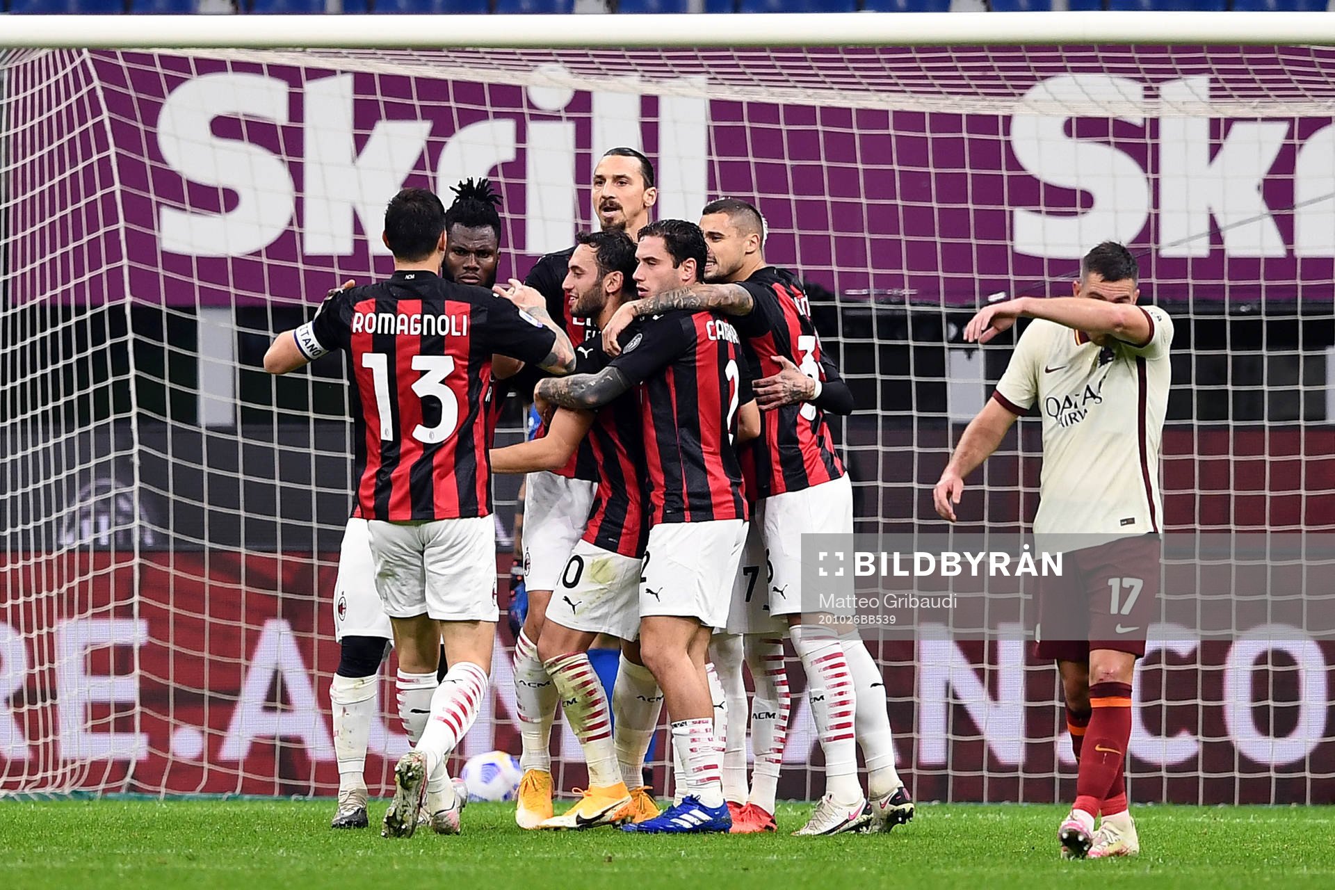 Zlatan Ibrahimovic of Milan celebrate with teammates