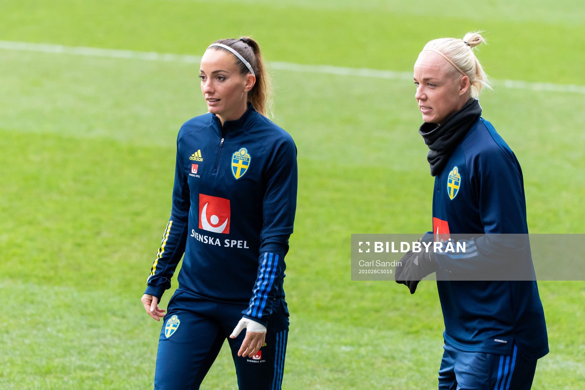 Kosovare Asllani and Caroline Seger