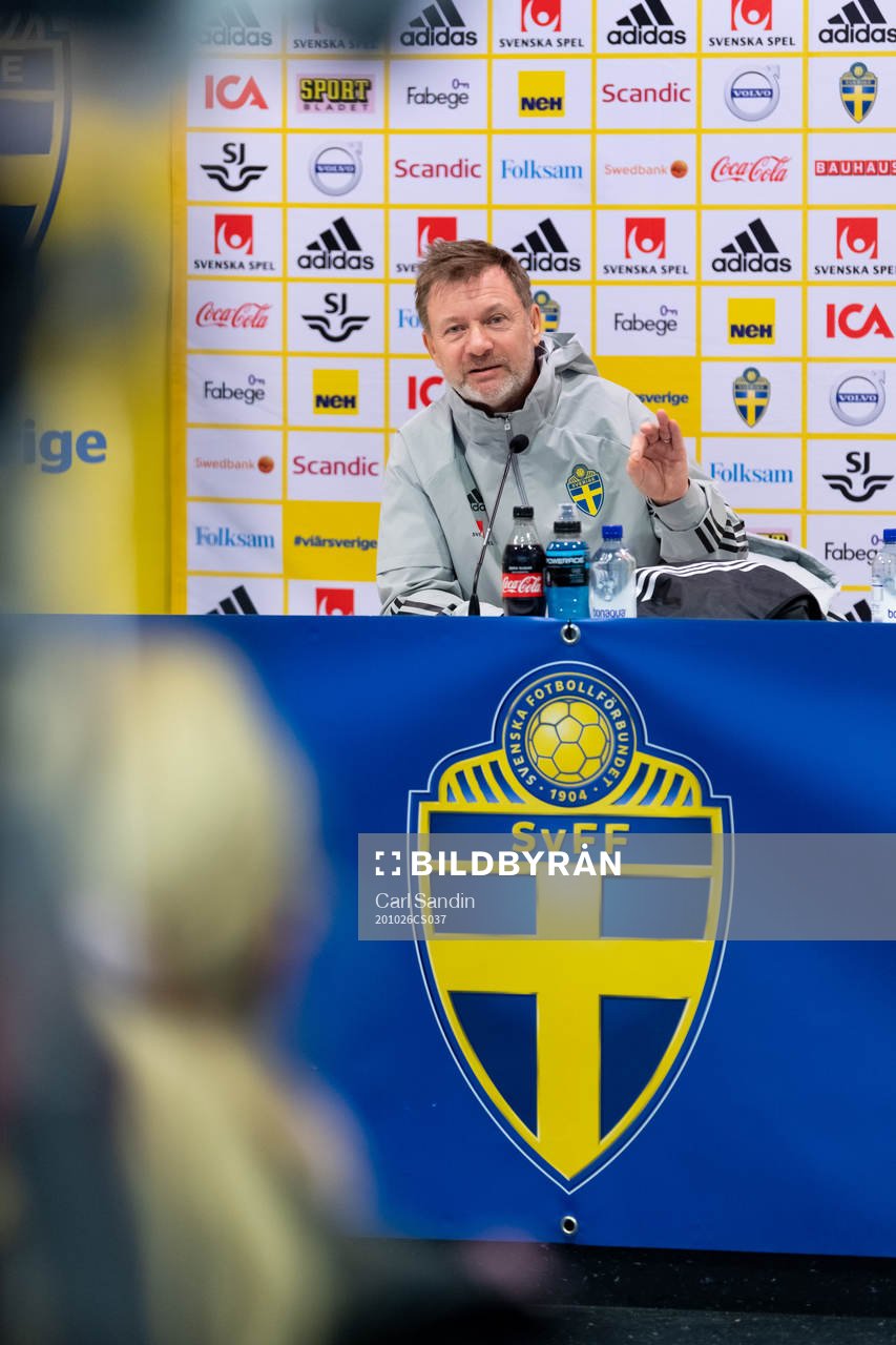 Head coach Peter Gerhardsson