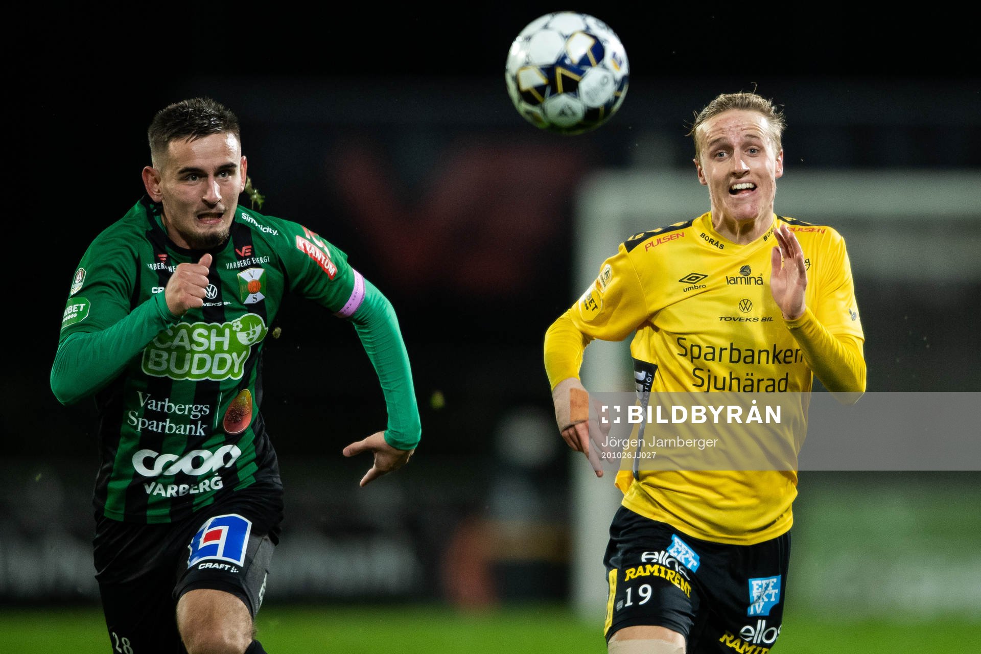 Varbergs Erion Sadiku och Elfsborgs Jeppe Okkels