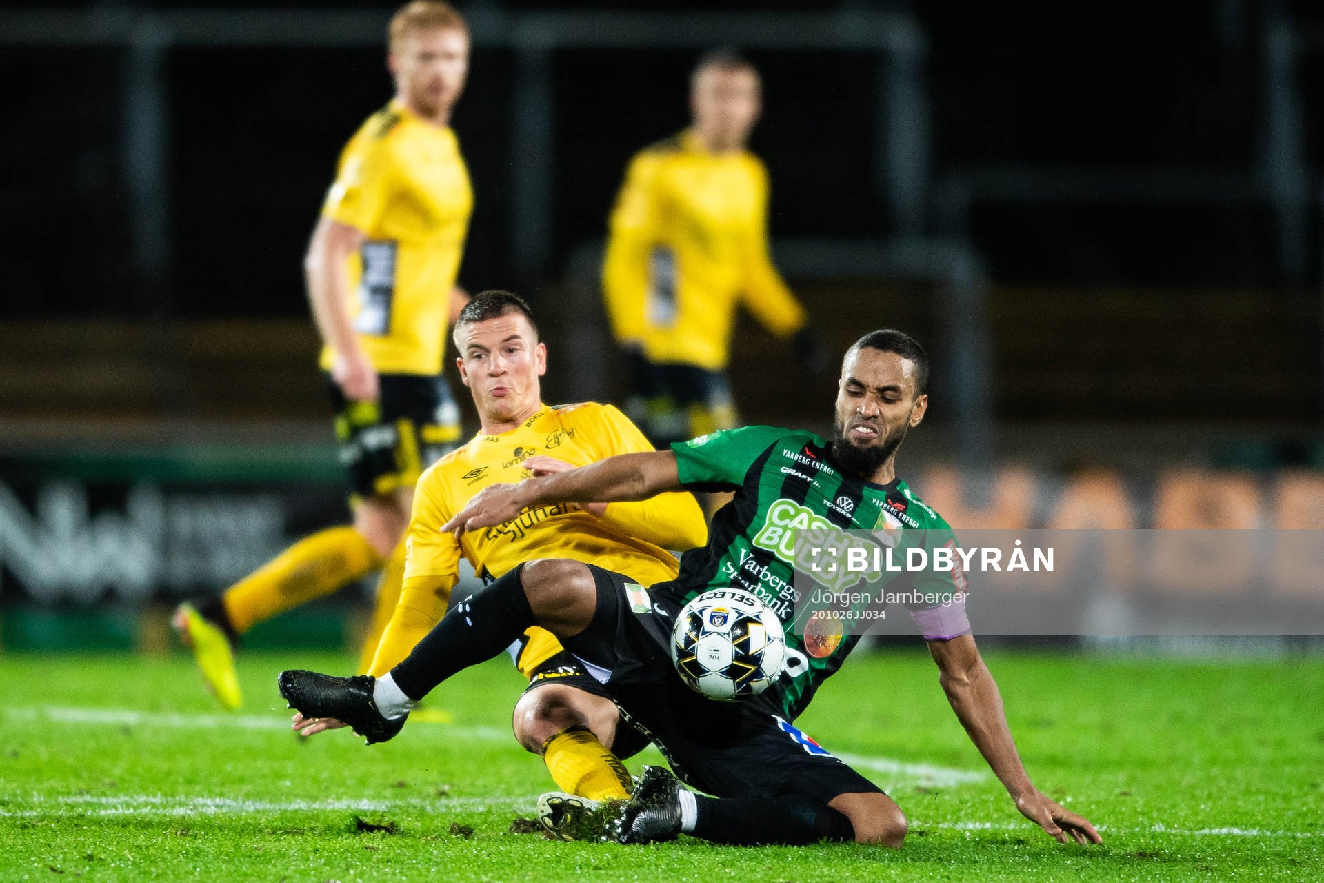 Elfsborgs Simon Olsson och Varbergs Junes Barny