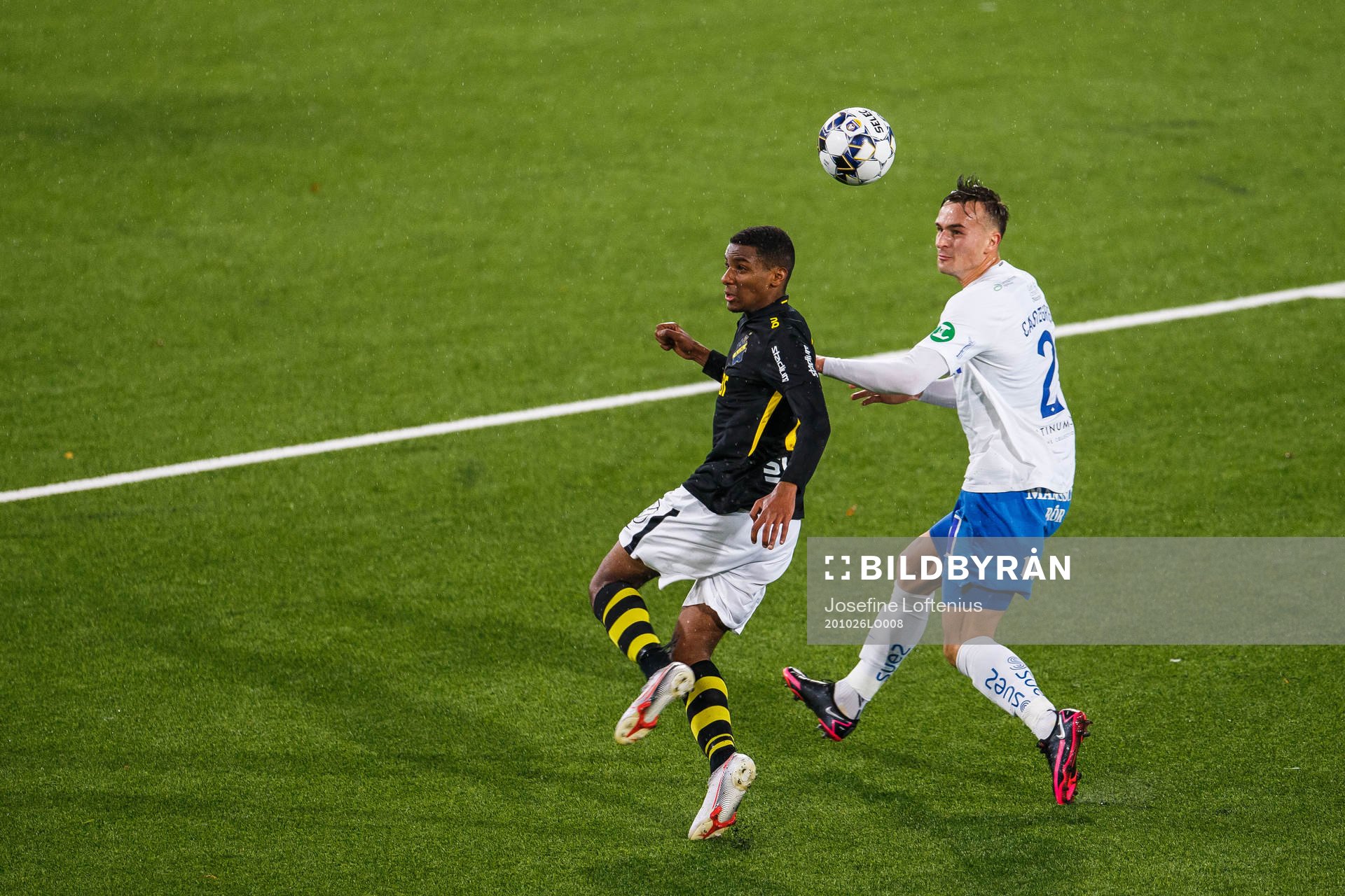 s Paulos Abraham och IFK Norrköpings Henrik Castegren