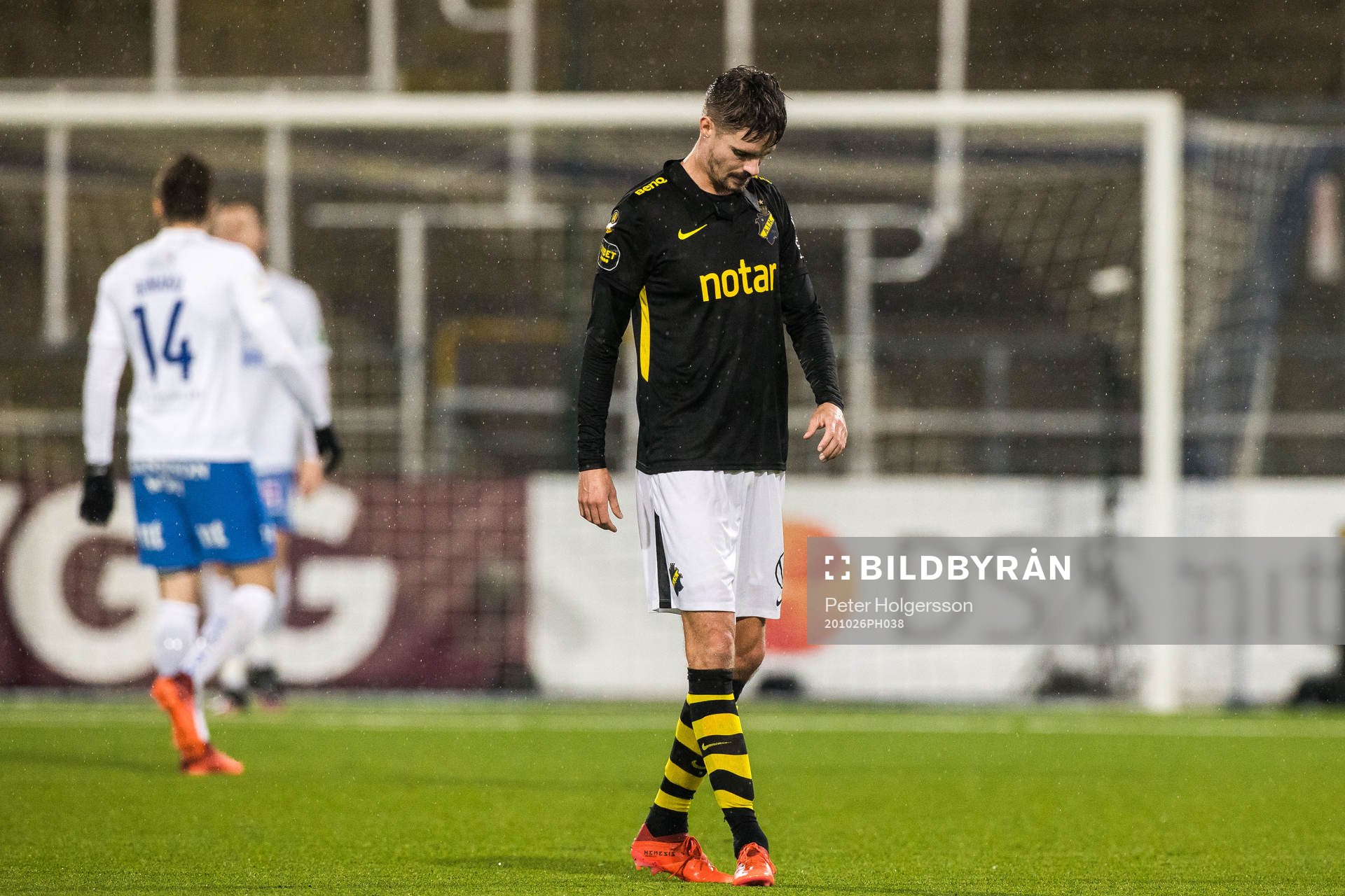 s Mikael Lustig deppar