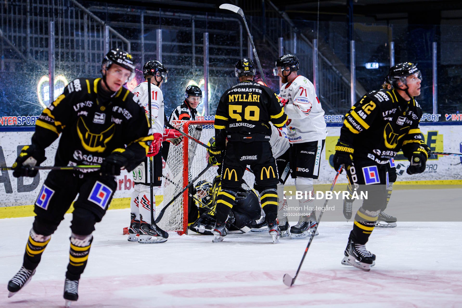 Västerås målvakt Jesper Myrenberg deppar