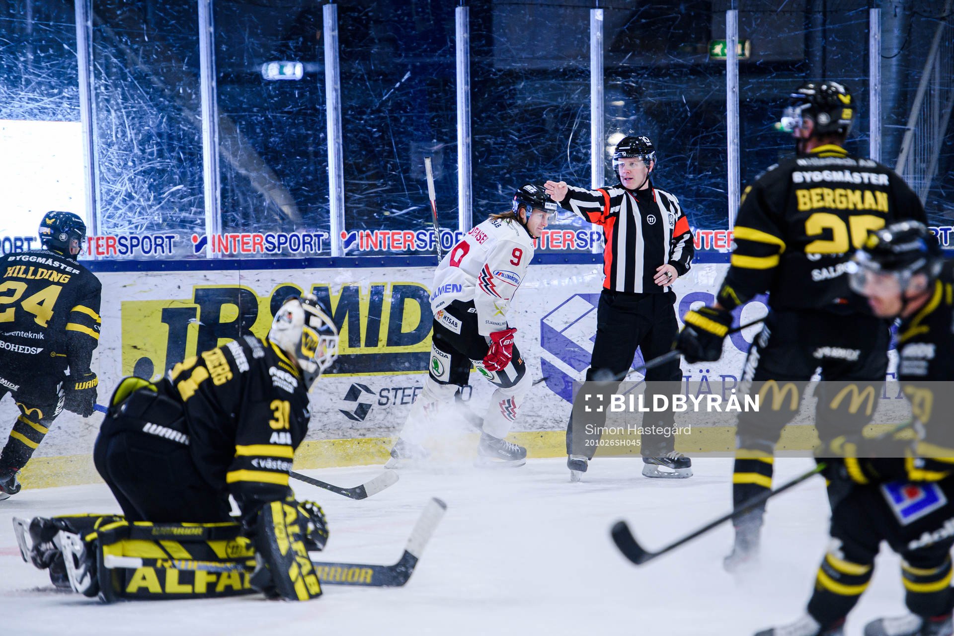 Vita Hästens Marcus Sörensen jublar