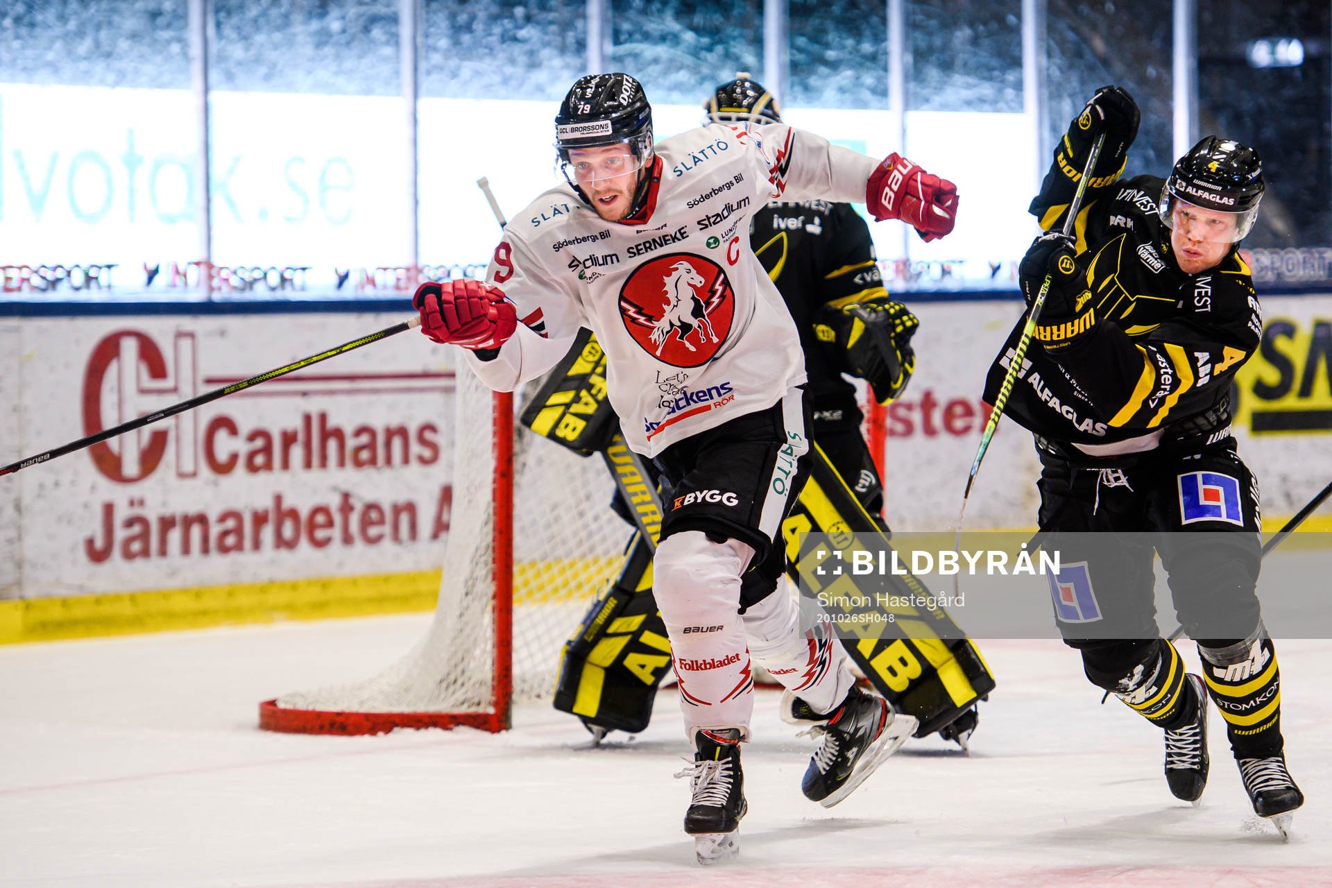Vita Hästens Emil Lundberg och Västerås Niclas Lundgren