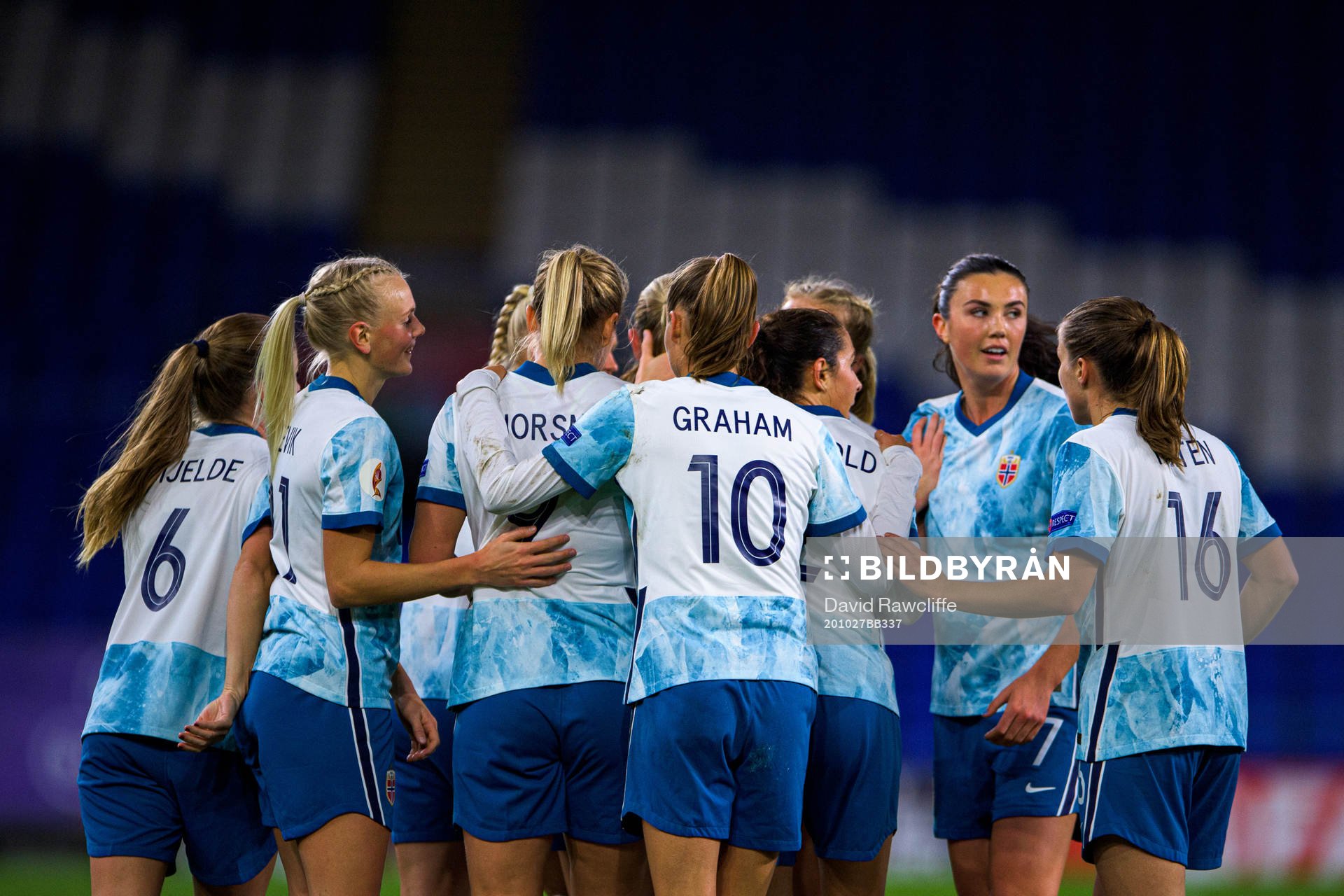 Karina Sævik, Caroline Graham Hansen, Ingrid Syrstad Engen