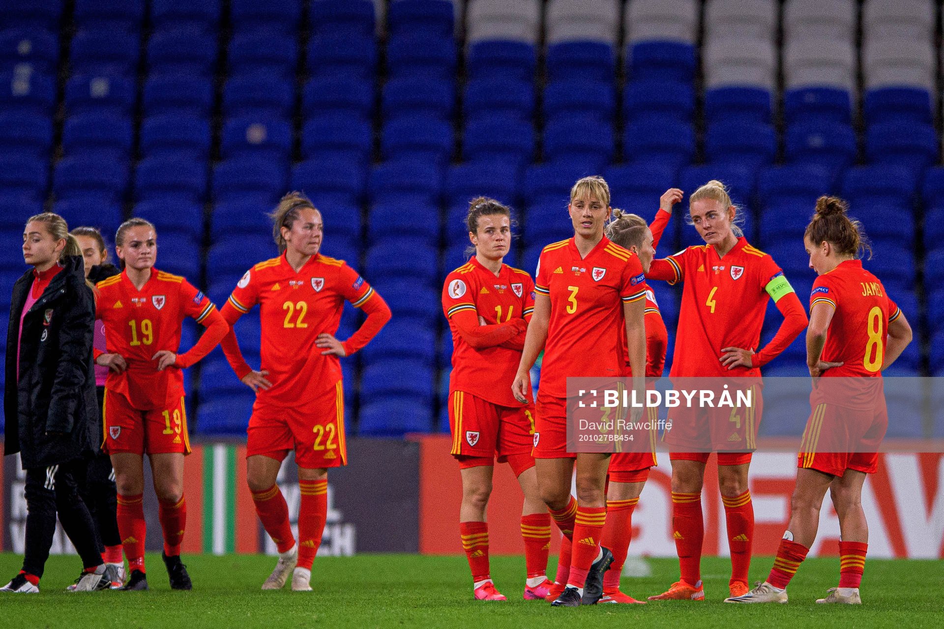 Players of Wales look dejected
