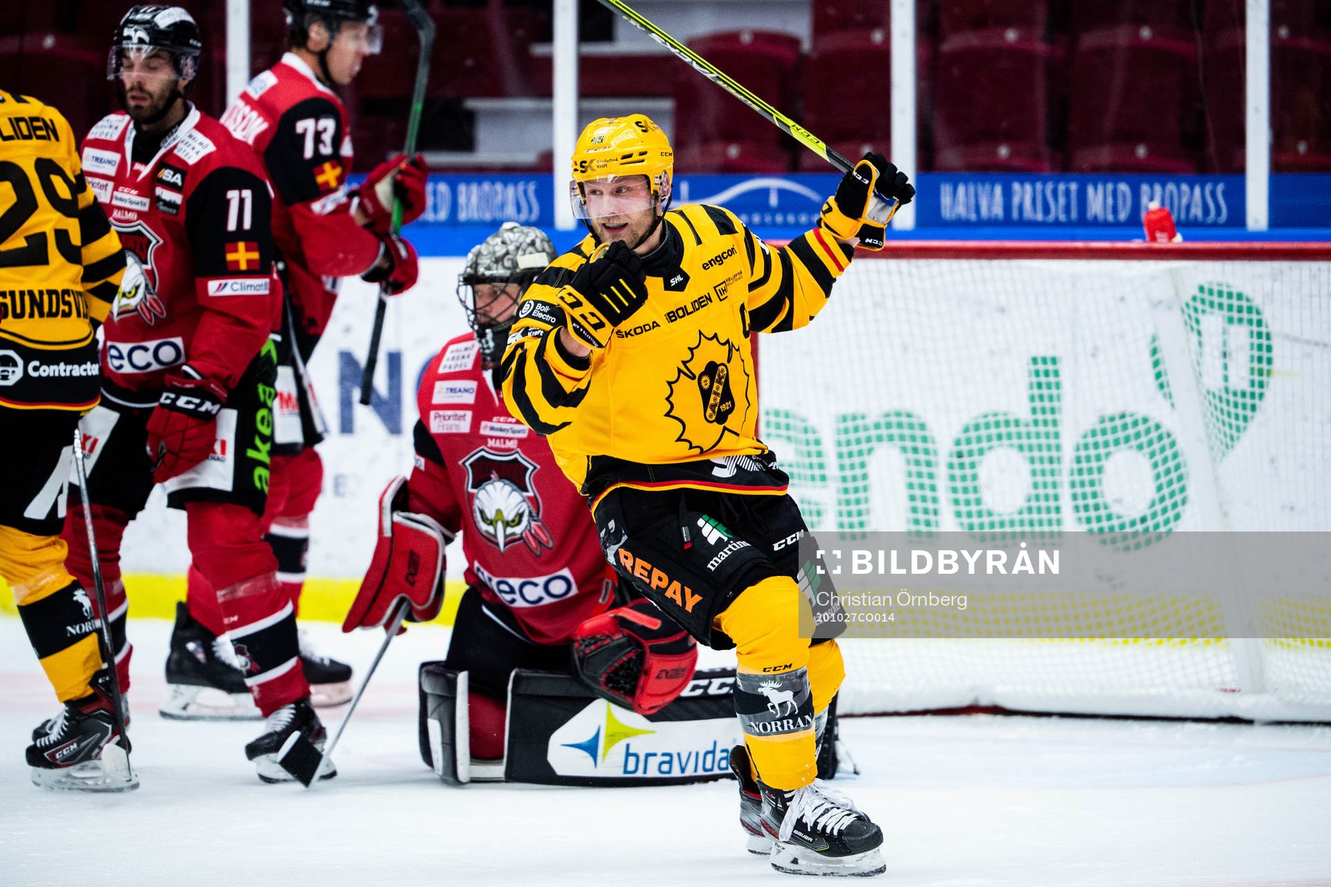 Skellefteås Oscar Möller jublar