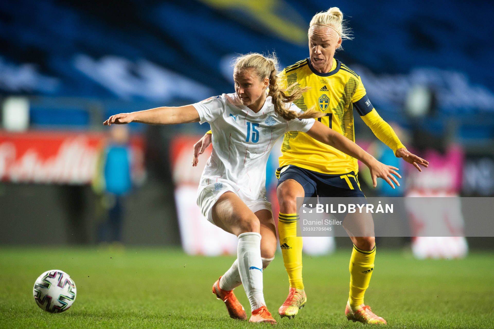 Alexandra Jóhannsdóttir of Iceland and Caroline Seger of