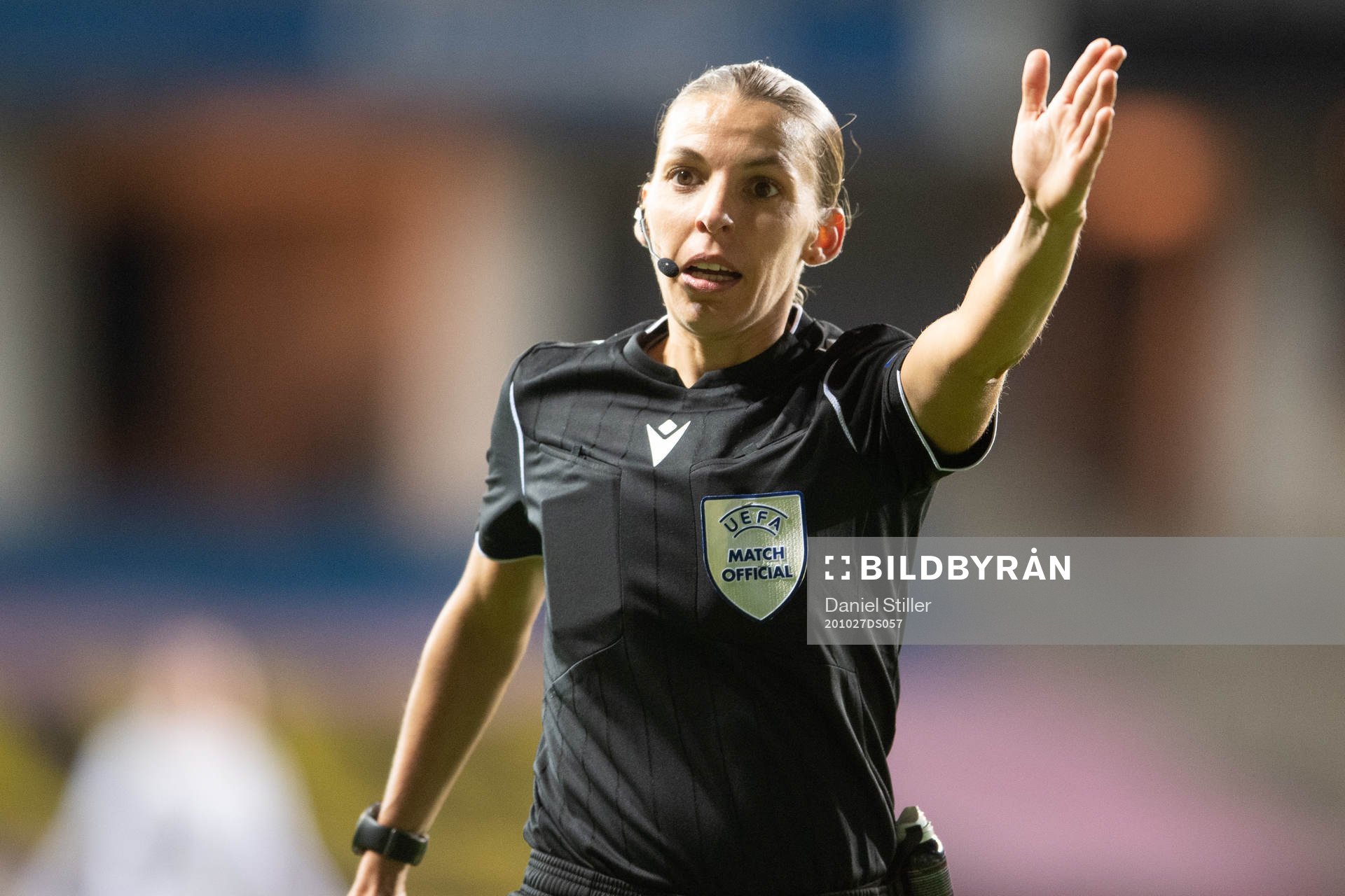 Referee Stéphanie Frappart