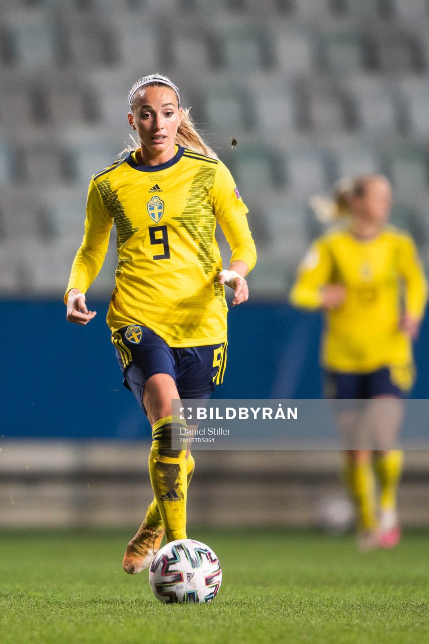 Kosovare Asllani of Sweden