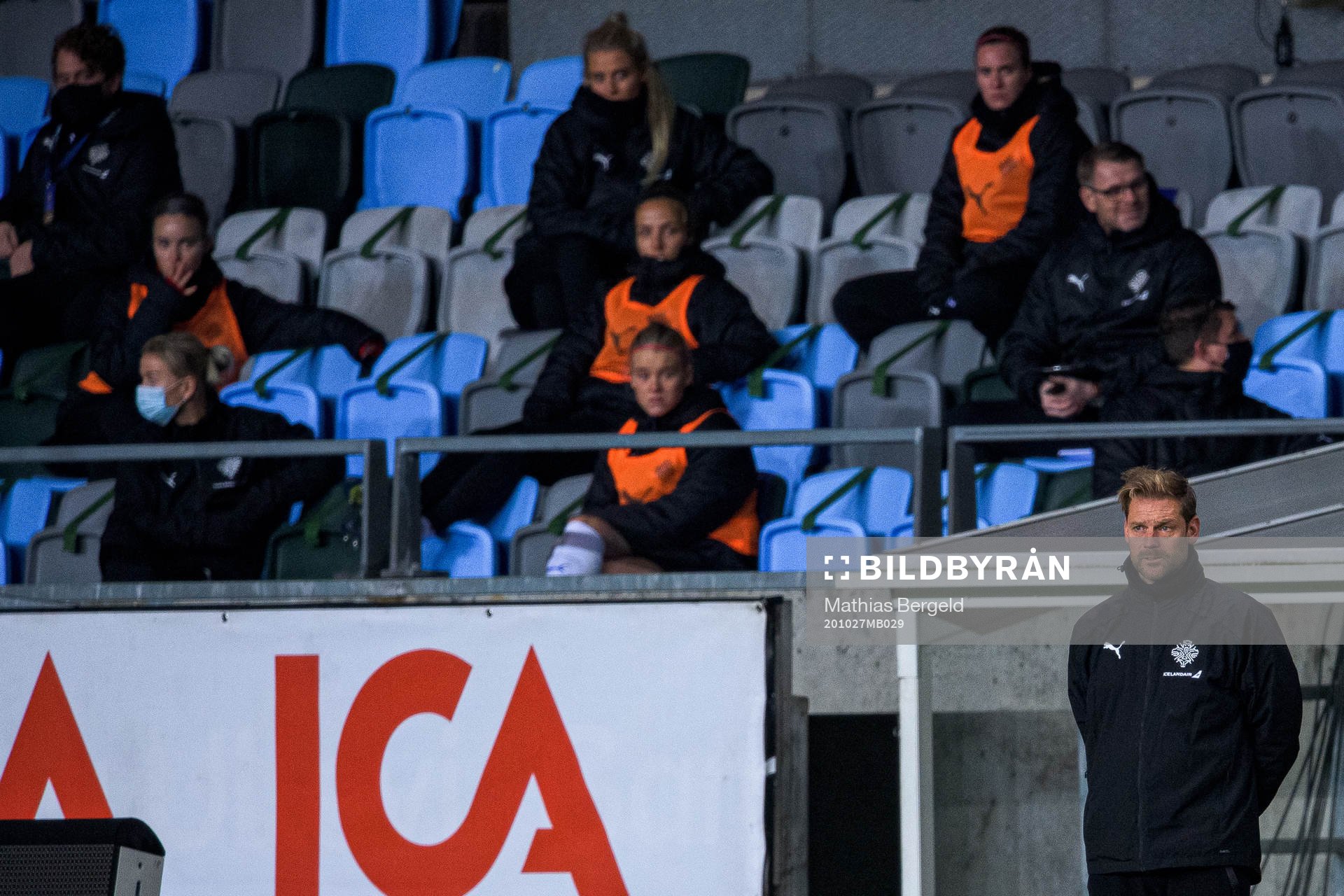 Jon Thor Hauksson, head coach of Iceland during the UEFA Women's Euro Qualifier football match between Sweden and Iceland on October 27, 2020 in Gothenburg.