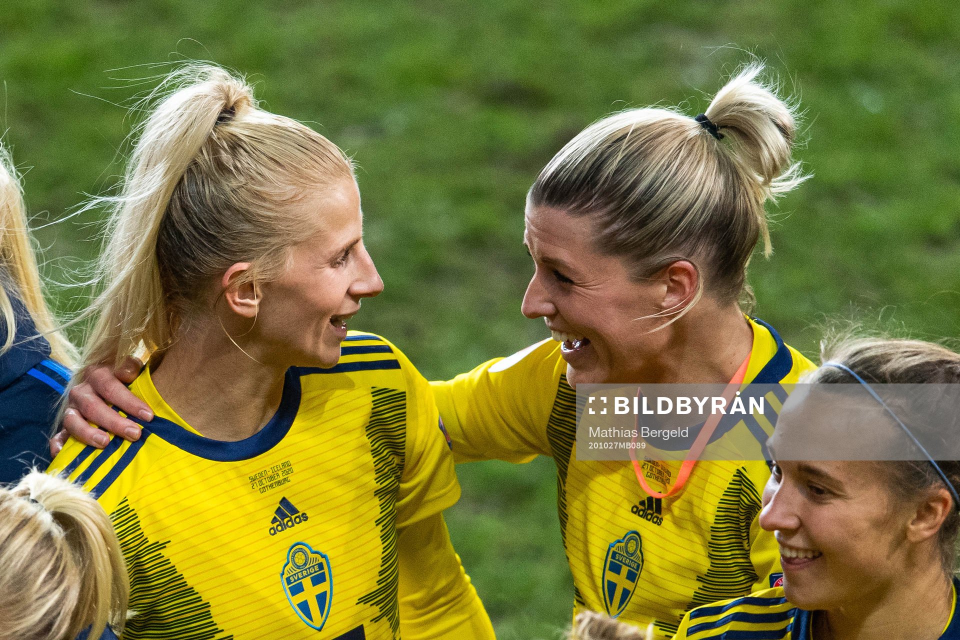 Sofia Jakobsson and Olivia Schough of Sweden celebrate after the UEFA Women's Euro Qualifier football match between Sweden and Iceland on October 27, 2020 in Gothenburg.