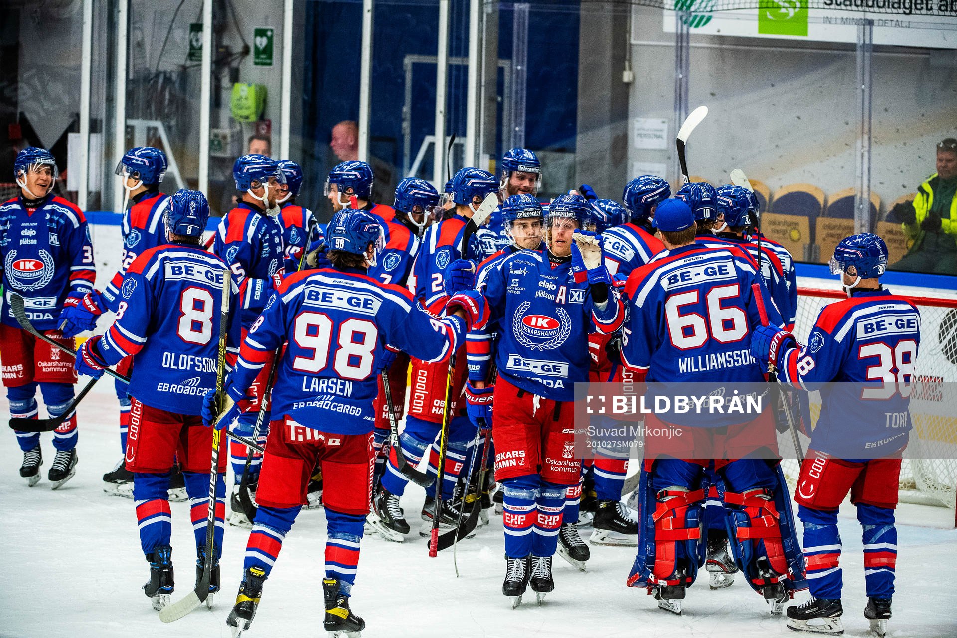 Oskarshamns spelare jublar