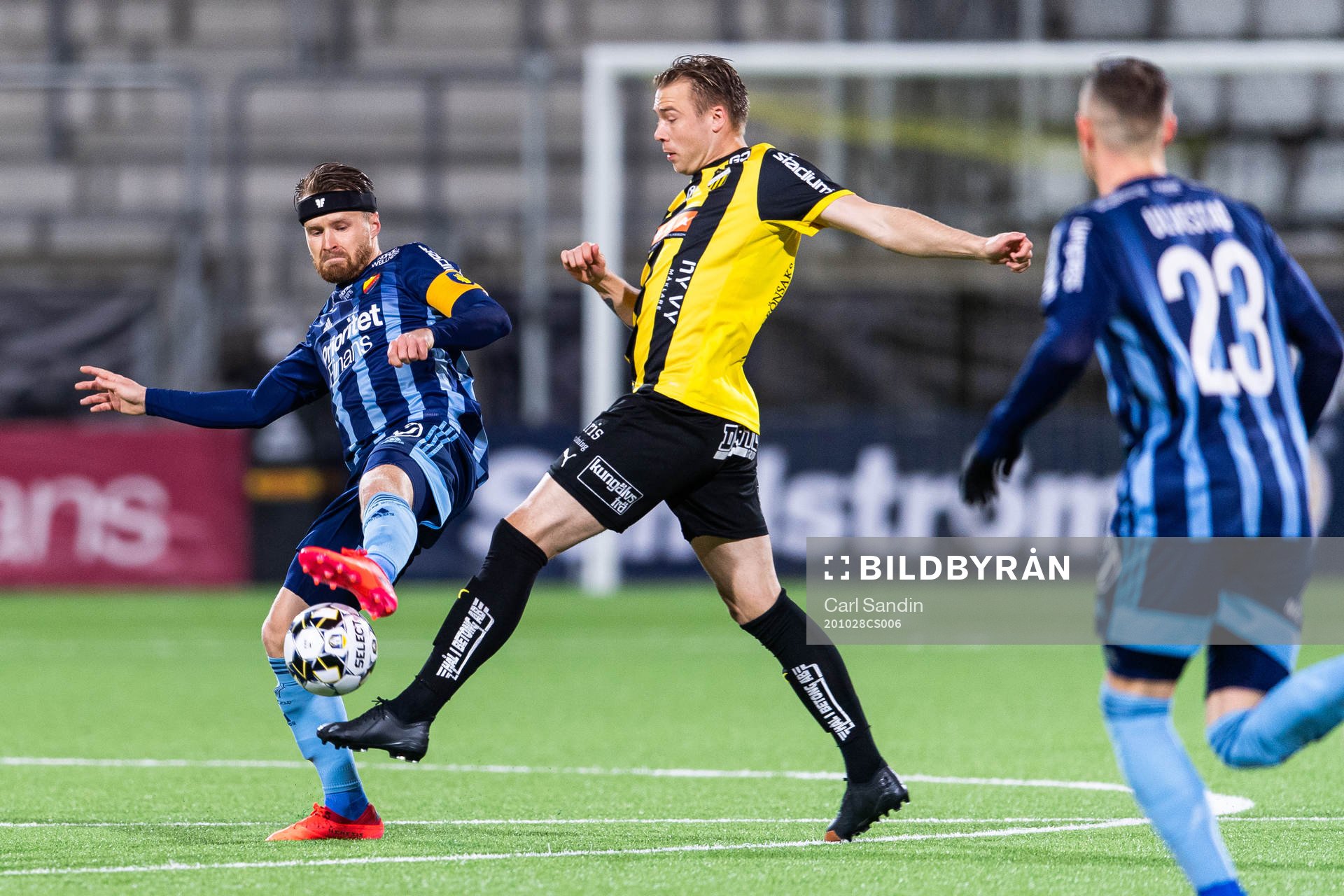 Djurgårdens Jacob Une Larsson och Häckens Alexander