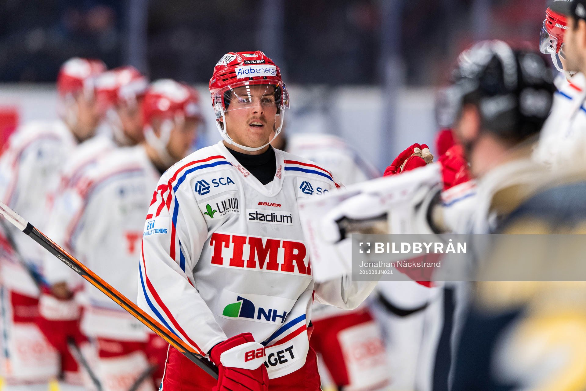 Timrås Isac Lundeström jublar
