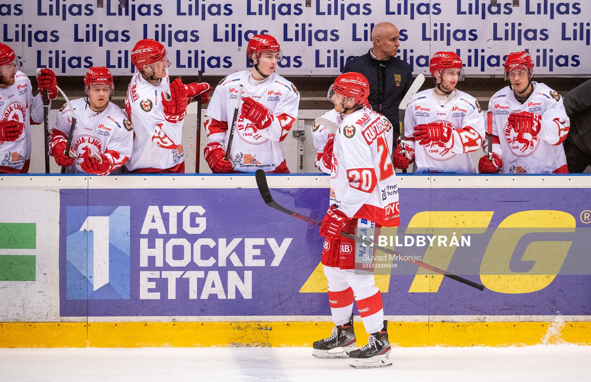 Trojas Hampus Gustafsson jublar