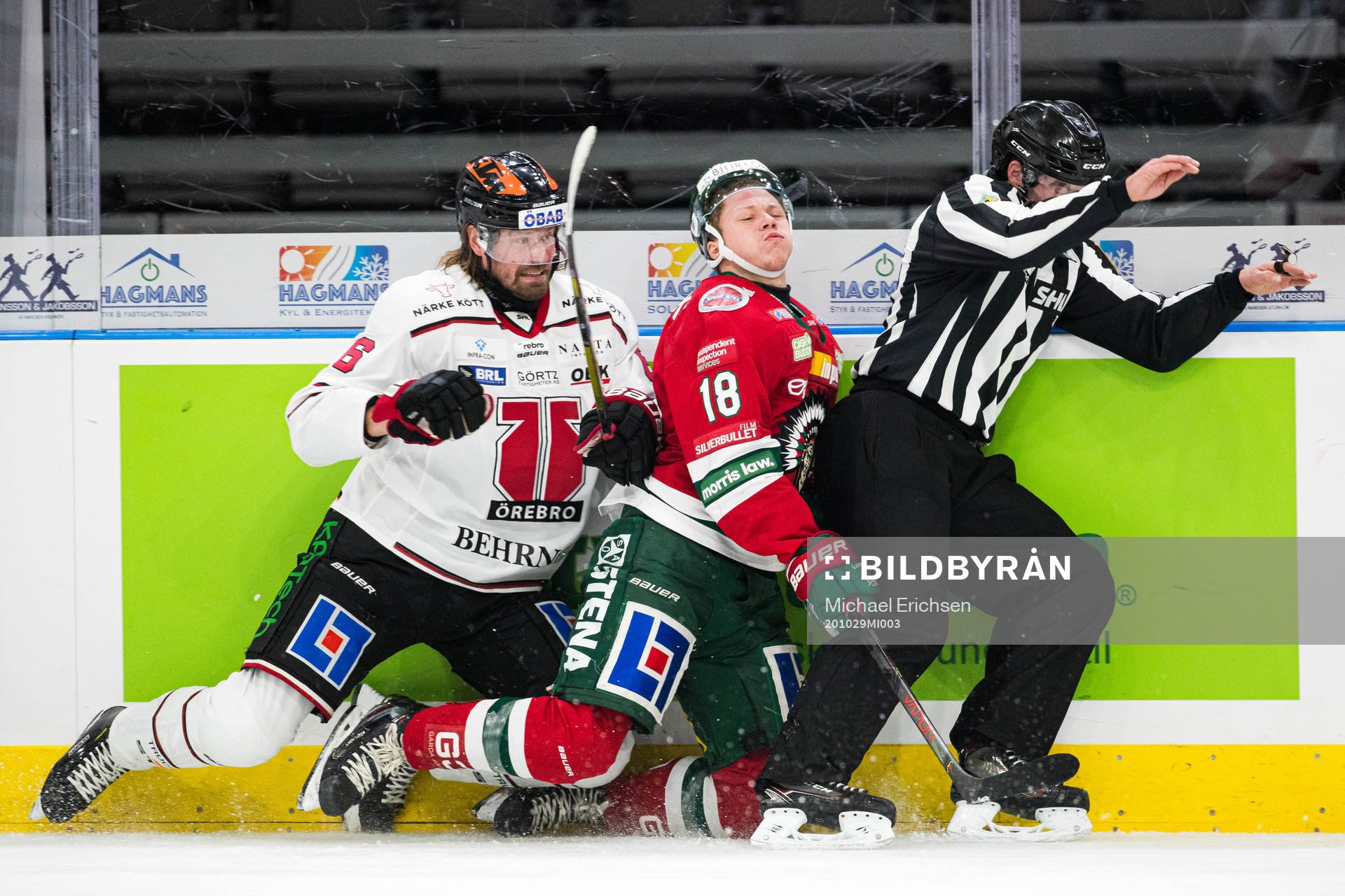 Örebros Stefan Warg och Frölundas Lucas Raymond