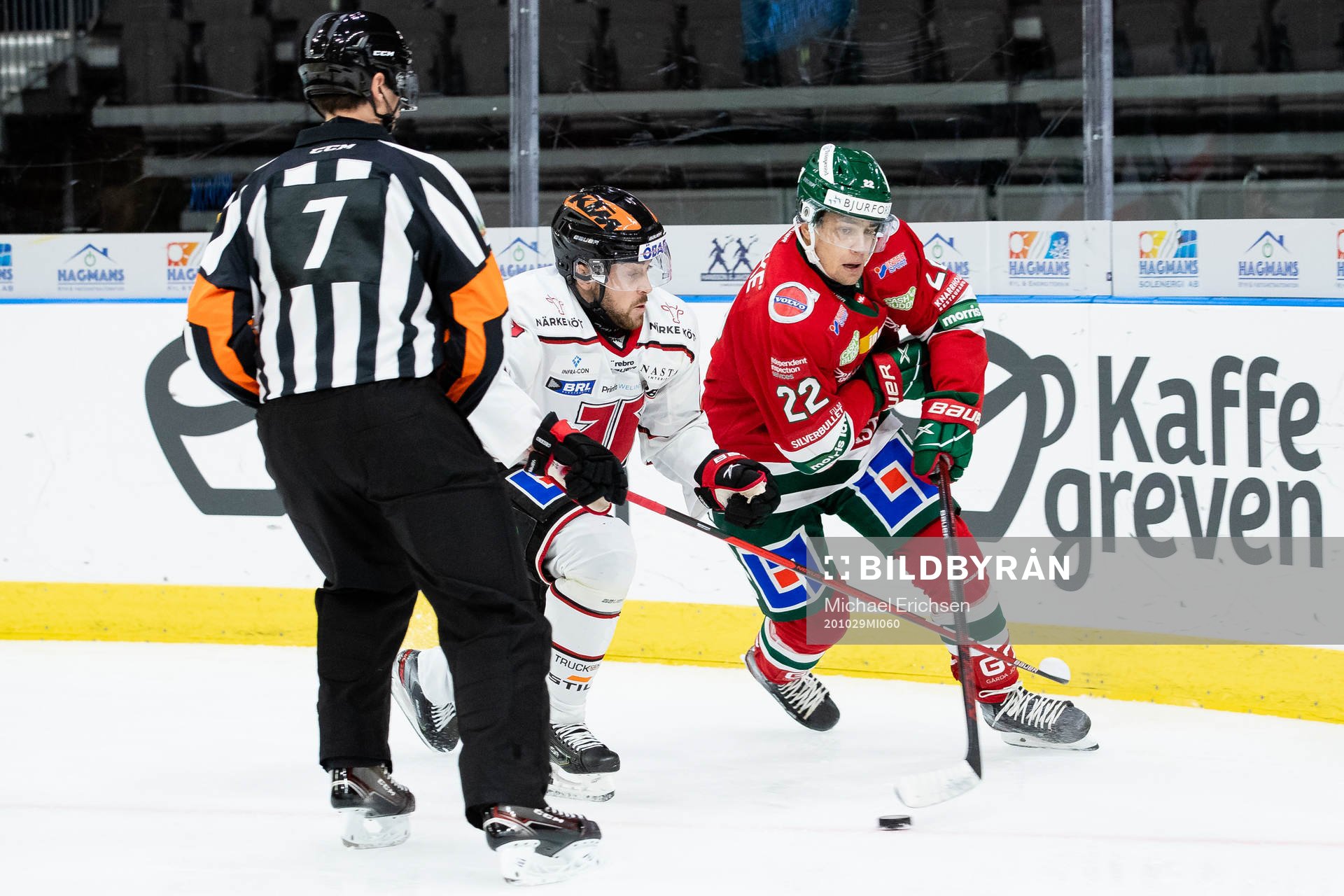 Örebros Jonathan Andersson och Frölundas Linus Nässén
