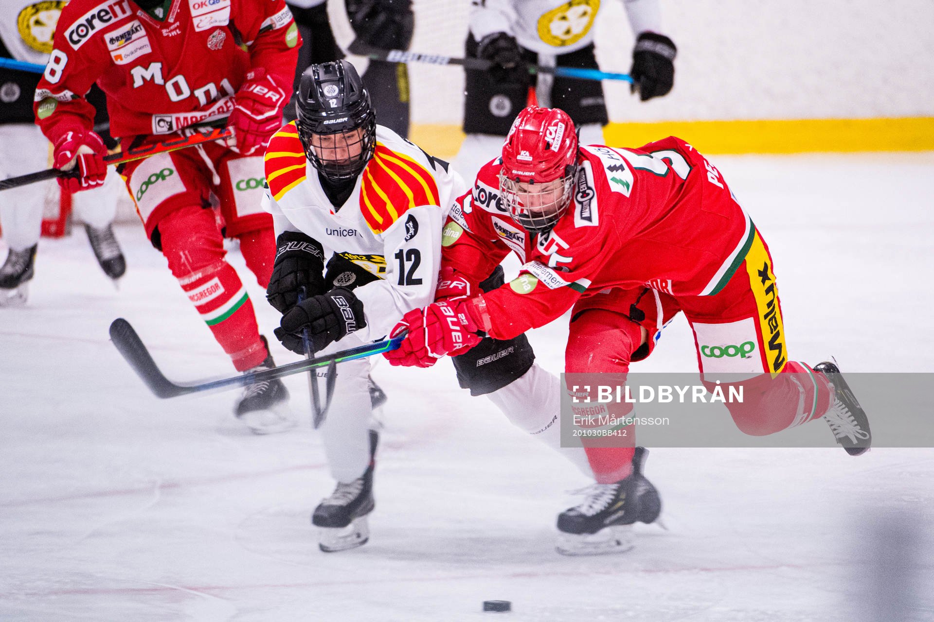 Brynäs Fanny Brolin och Modos Daniela Pejsova