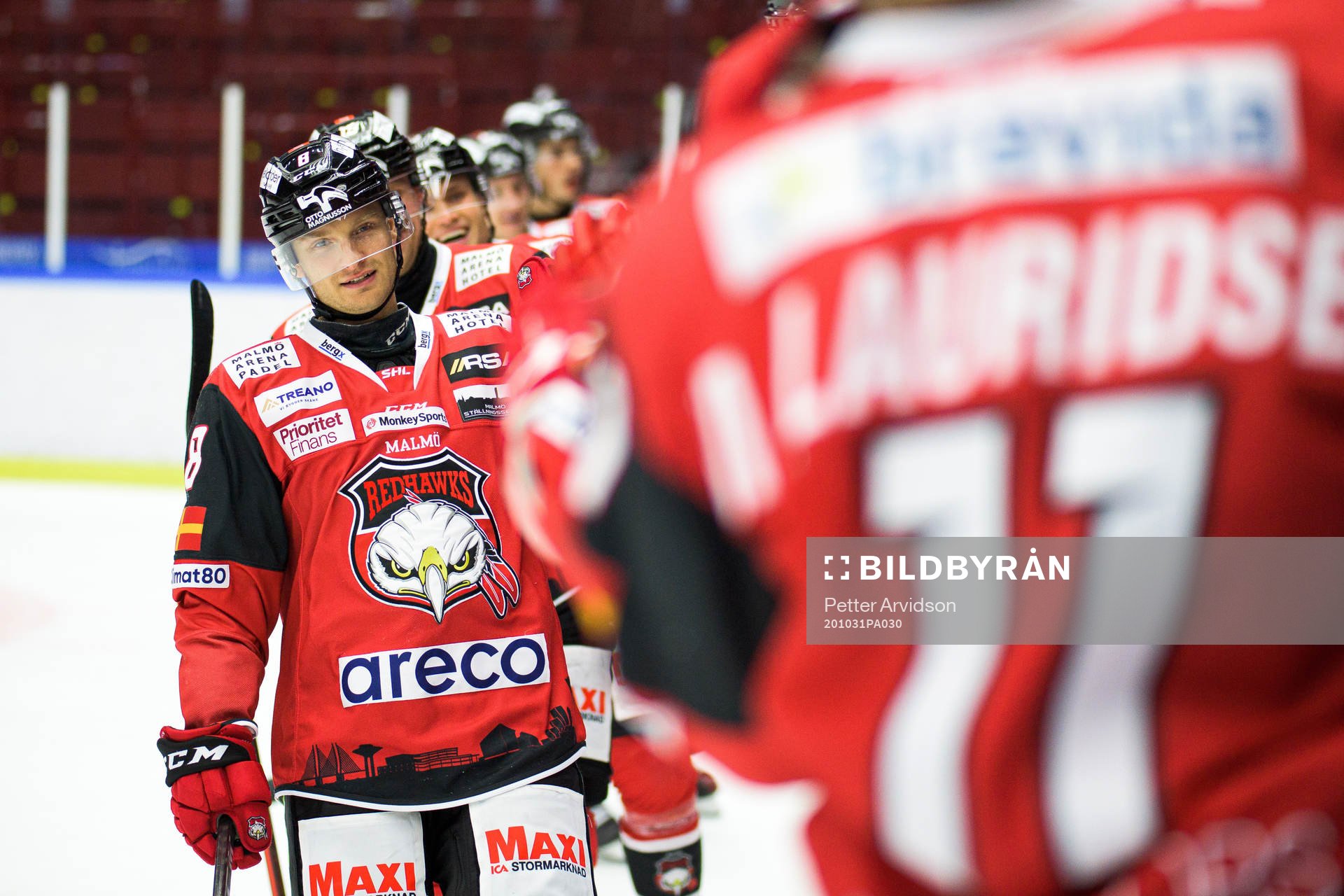 Malmö Redhawks Johan Olofsson jublar