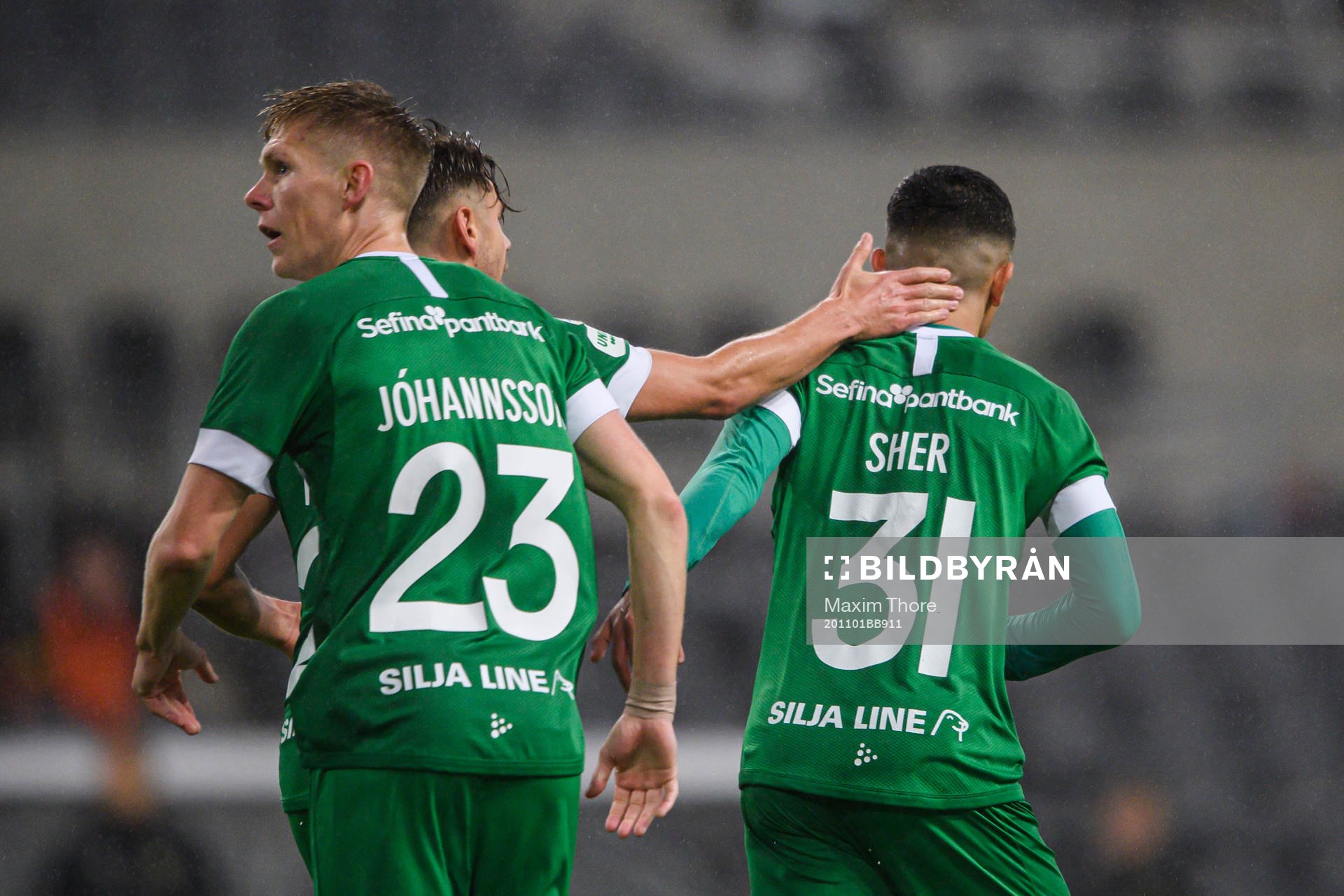 Hammarbys Aron Johansson , Alexander Kacaniklic  och Aimar