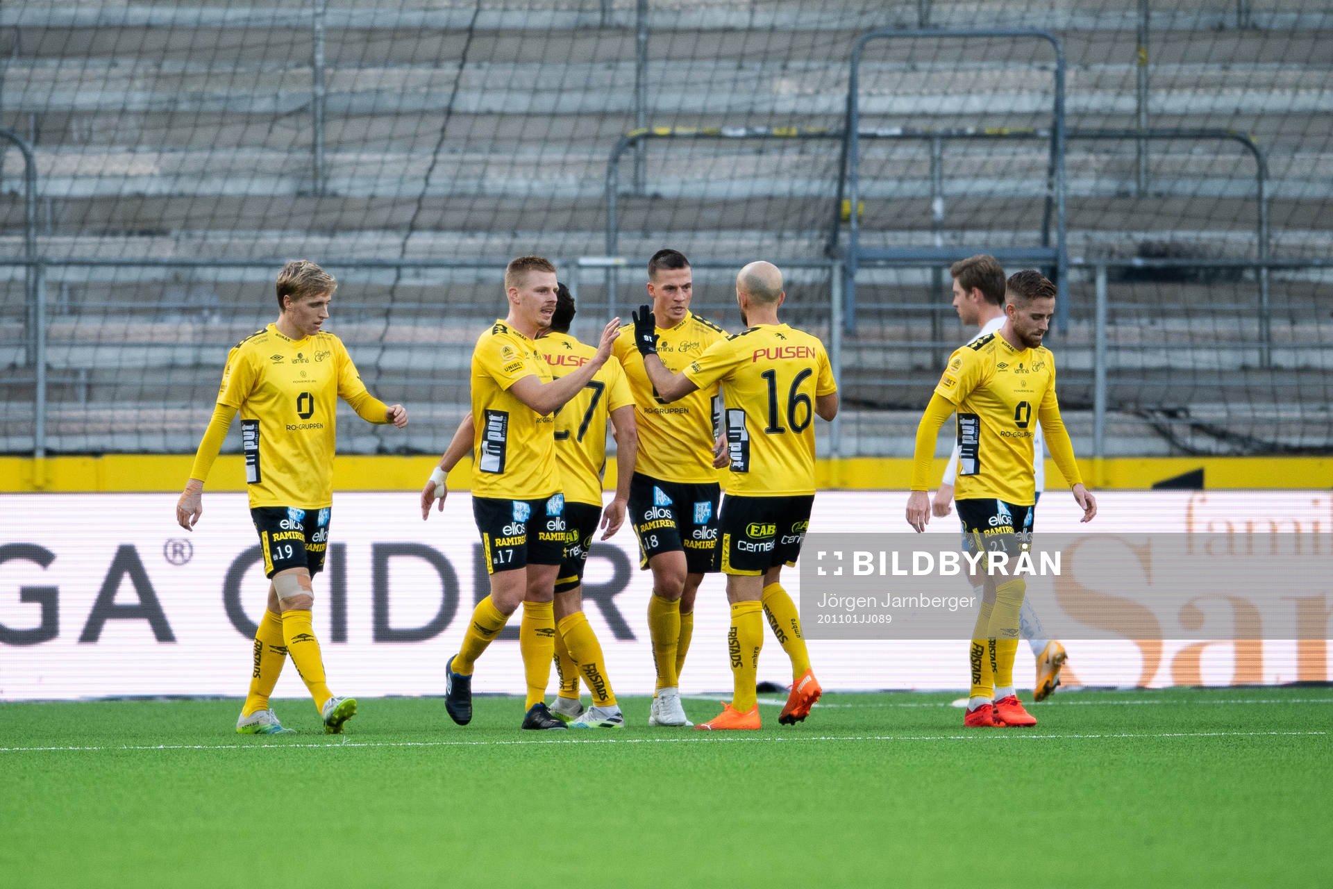 Elfsborgs spelare jublar