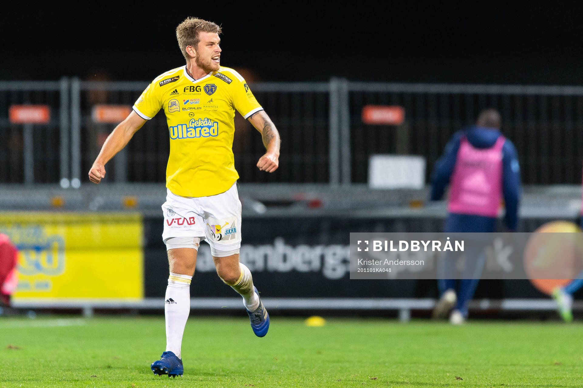 Falkenbergs Marcus Mathisen jublar