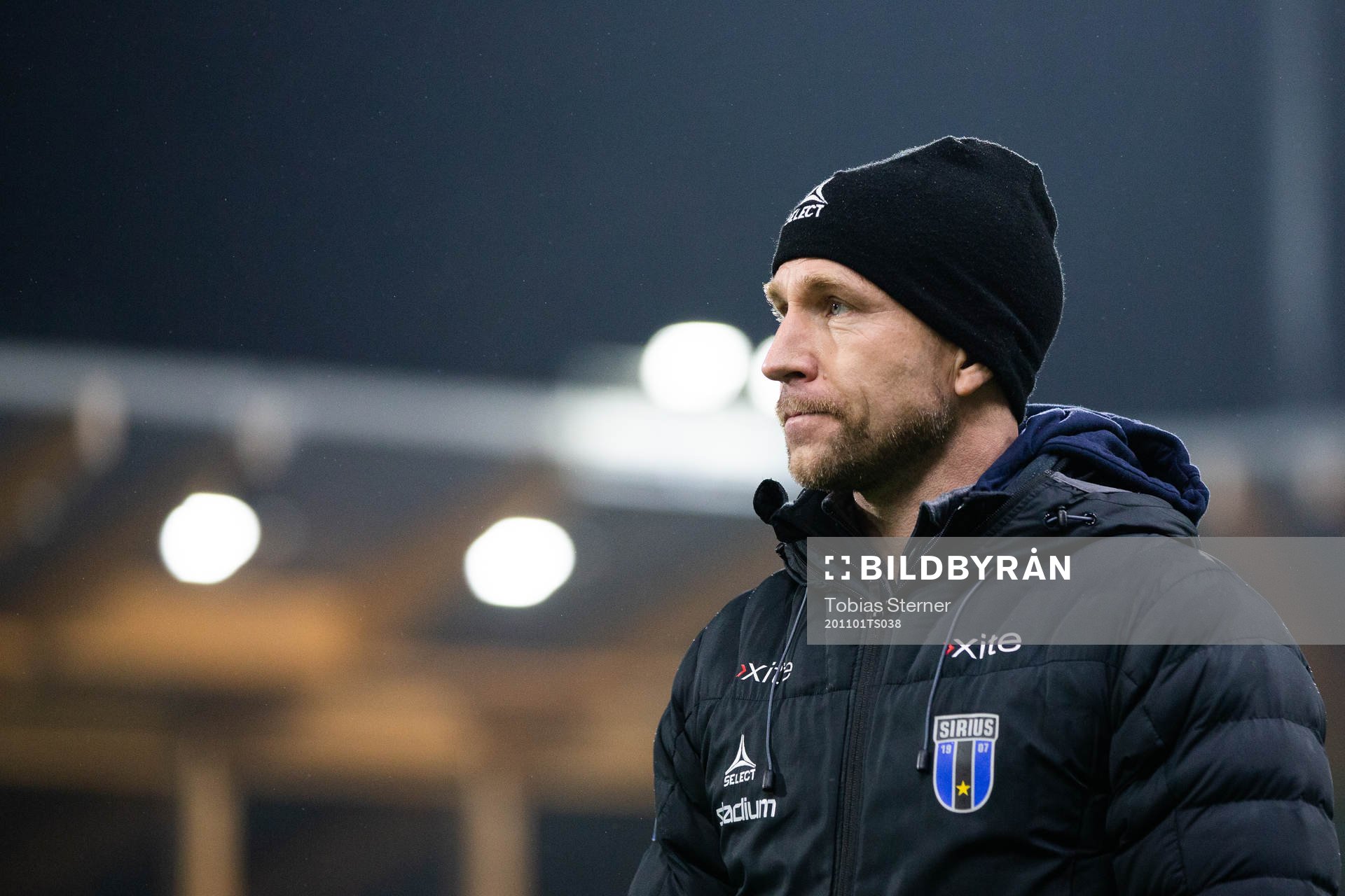 Sirius tränare Henrik Rydström deppar