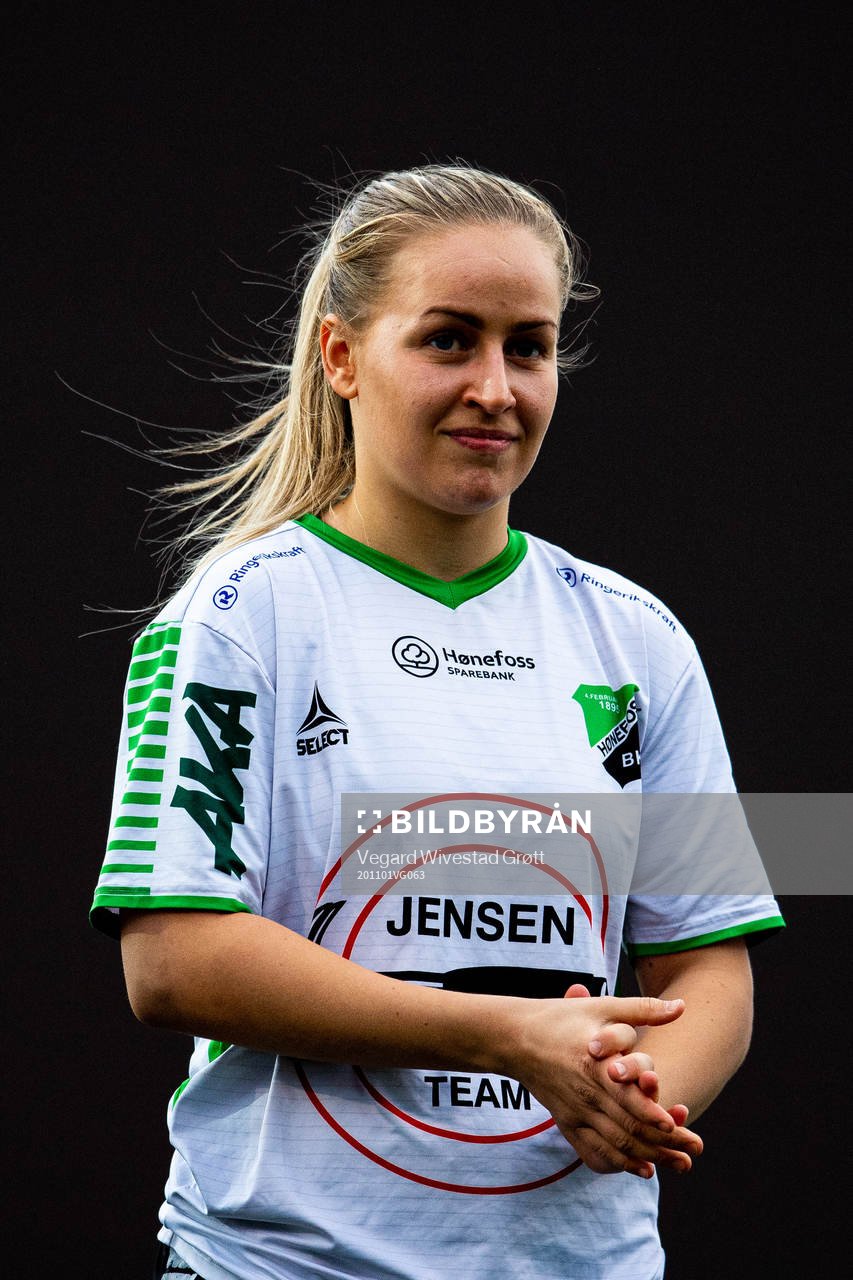 Maria Emilie Hustad of Hønefoss