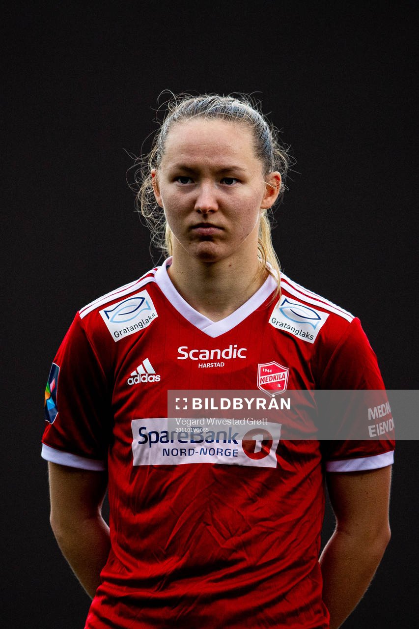 Miriam Vilnes Mjåset of Medkila