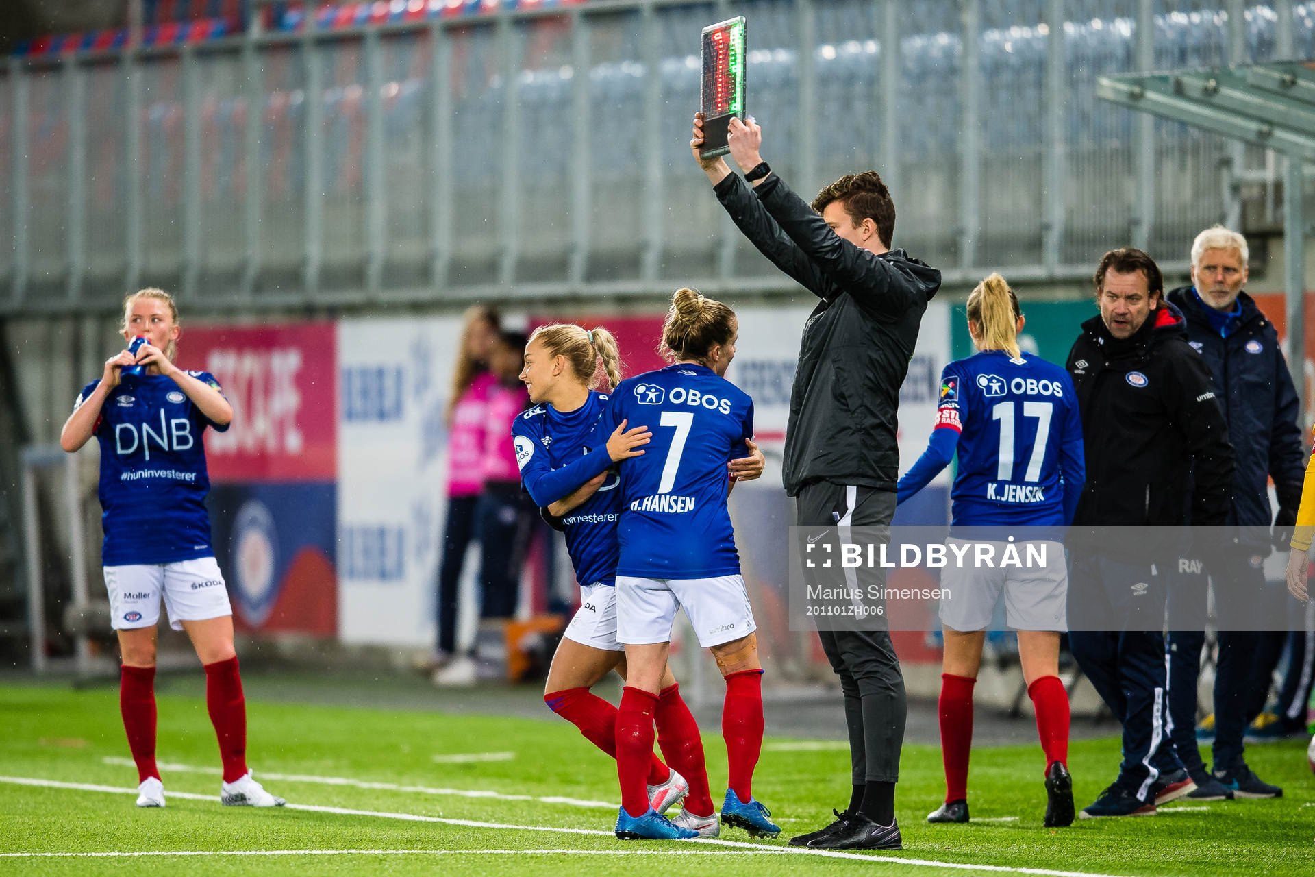 Rikke Bogetveit Nygard and Sigrid Heien Hansen of Vålerenga