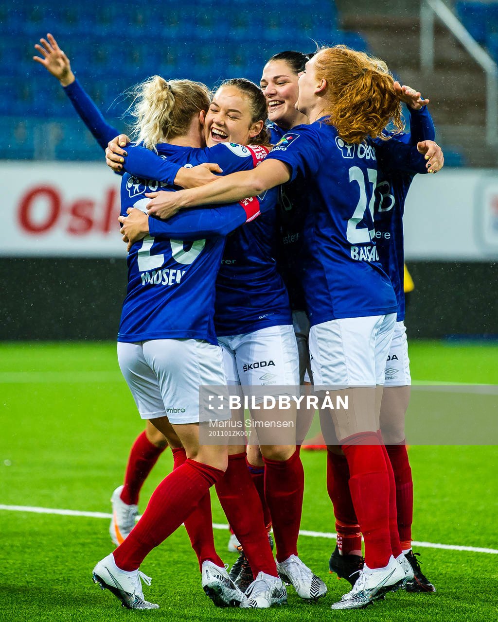 Dejana Stefanovic of Vålerenga celebrates with Rikke Marie