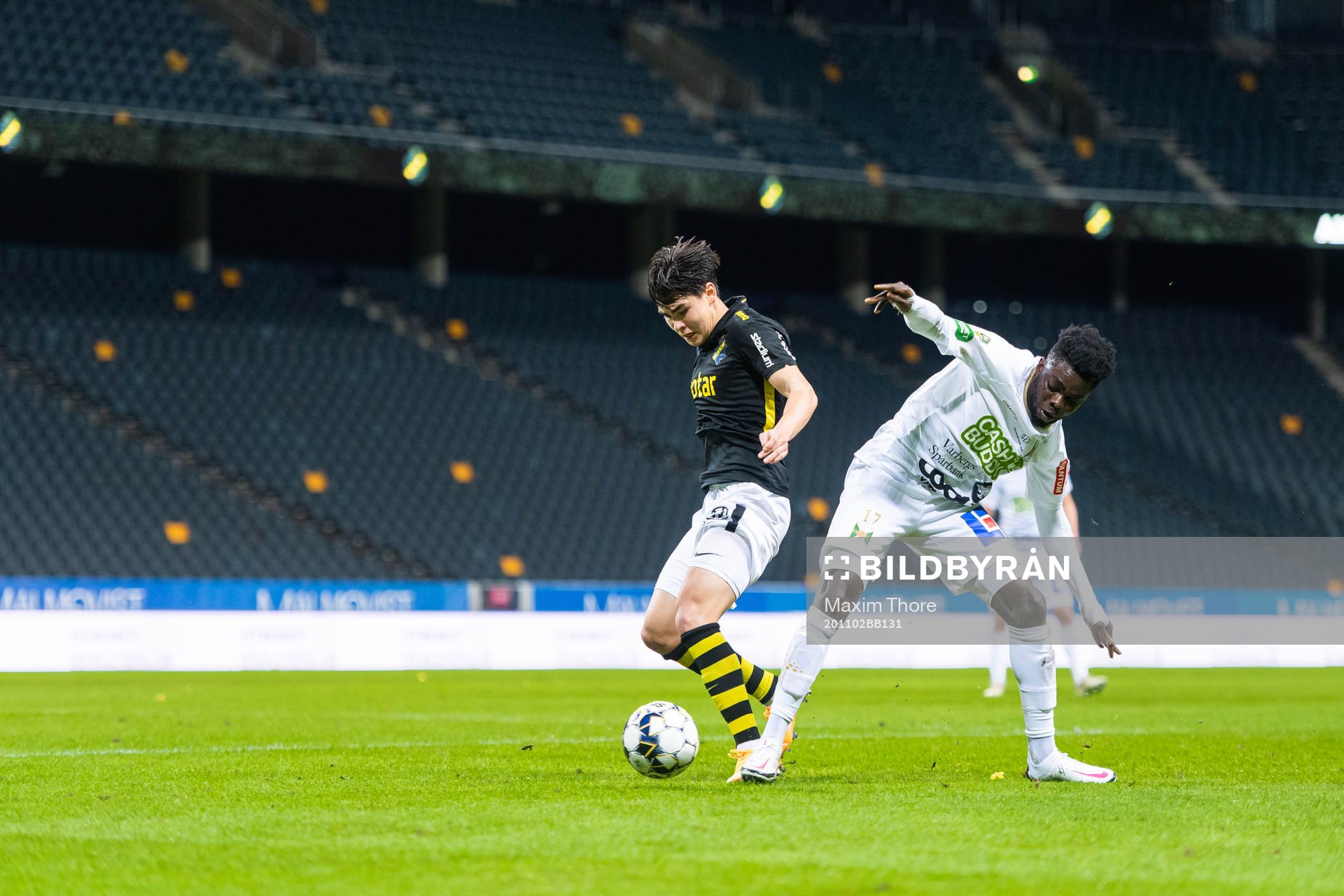 s Eric Kahl och Varbergs Gideon Mensah