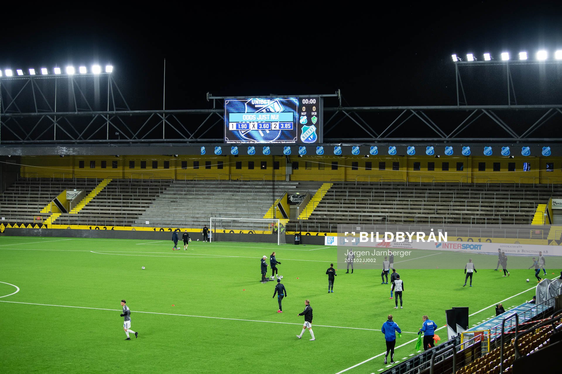 Norrbys spelare värmer upp