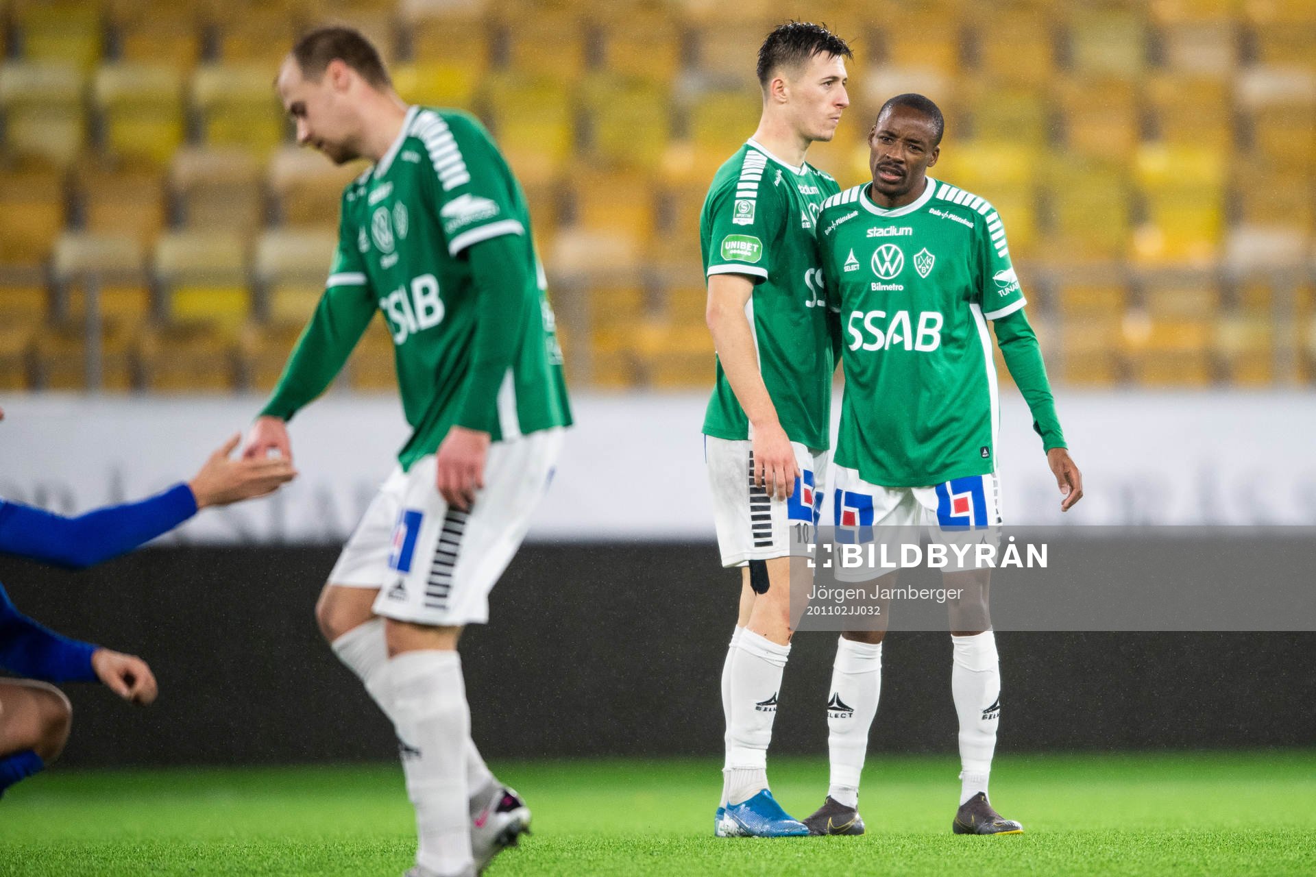 Brages Leonard Pllana 0ch Bantu Mzwakali jublar efter fotbollsmatchen i Superettan  mellan Norrby och Brage den 2 november 2020 i Borås.