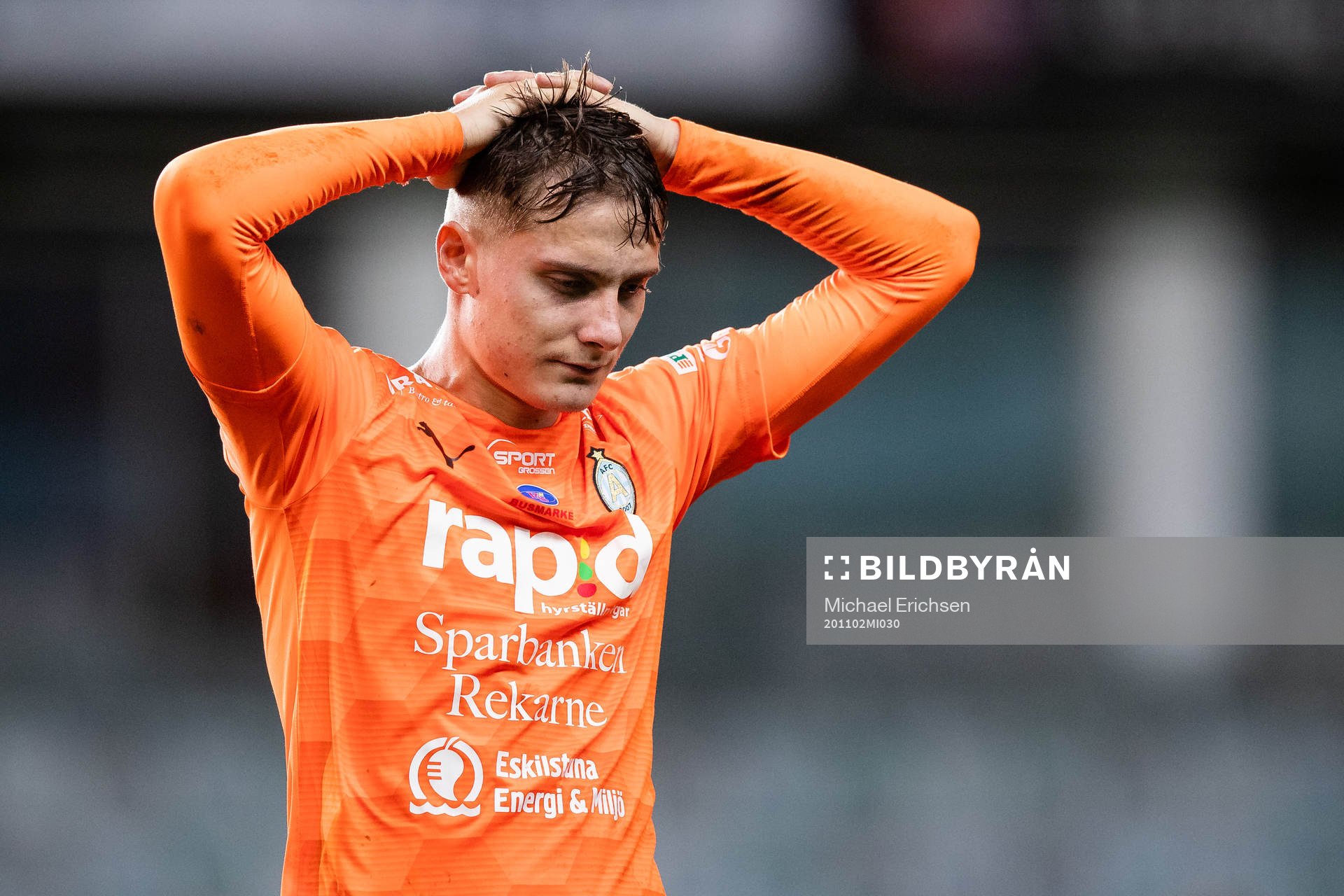 AFC Eskilstunas Pontus Rödin deppar