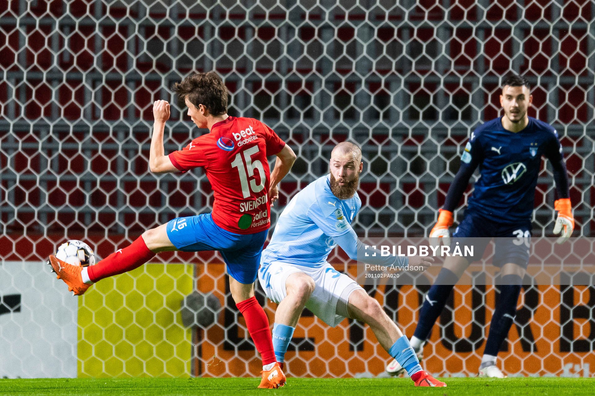 Helsingborgs Max Svensson med målchans mot Malmö FF Jo