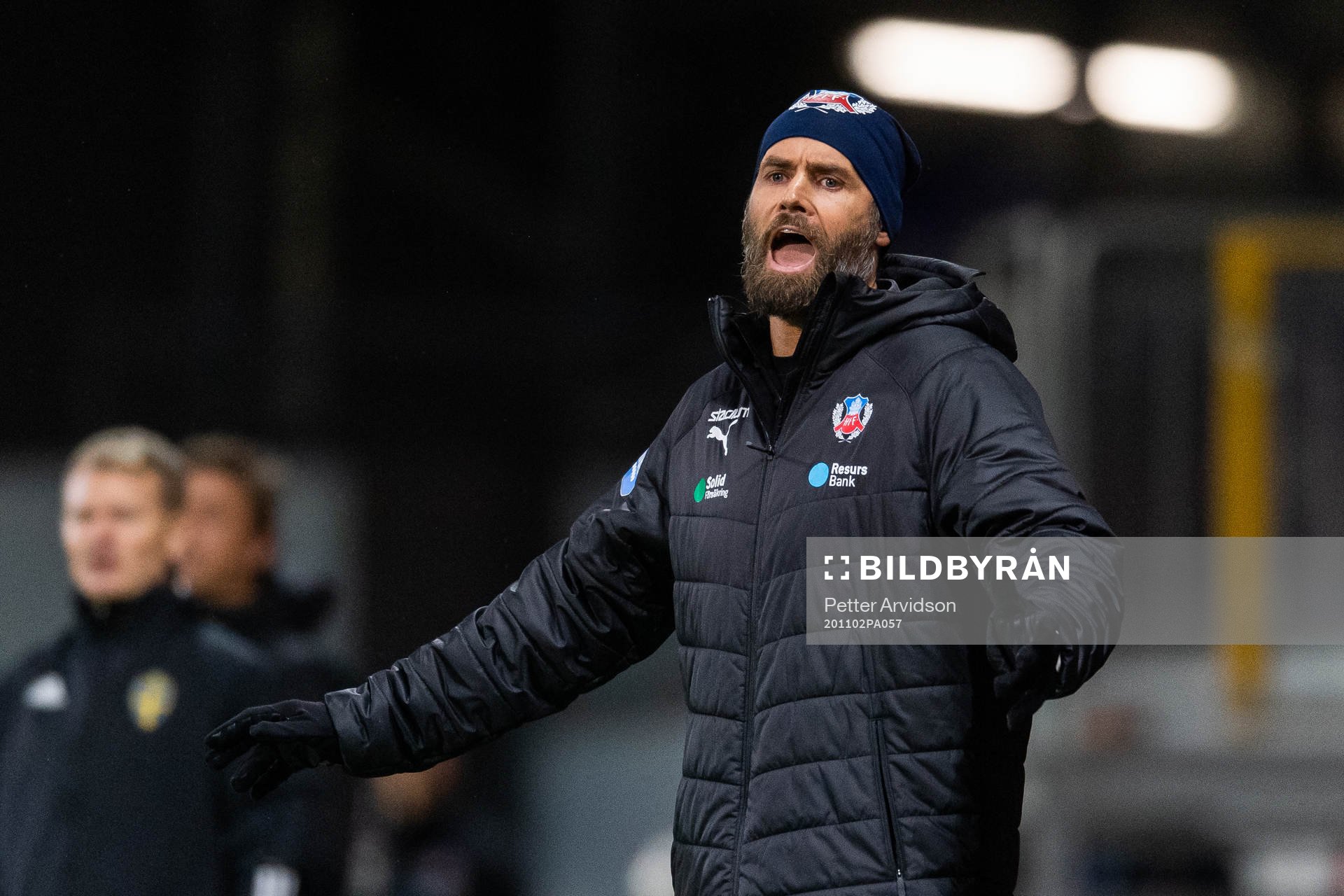 Helsingborgs tränare Olof Mellberg reagerar
