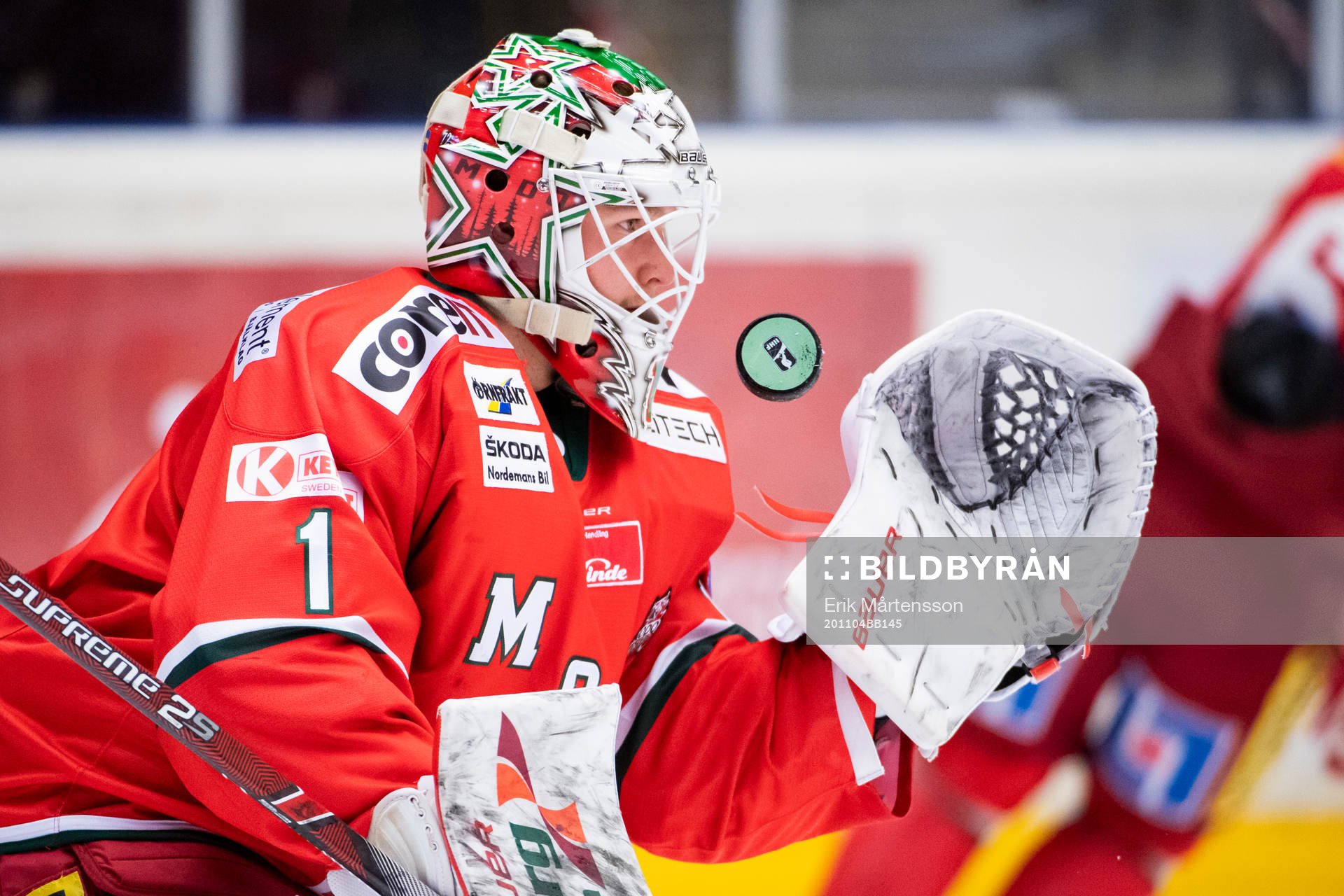 Modos målvakt Oliver Dackell